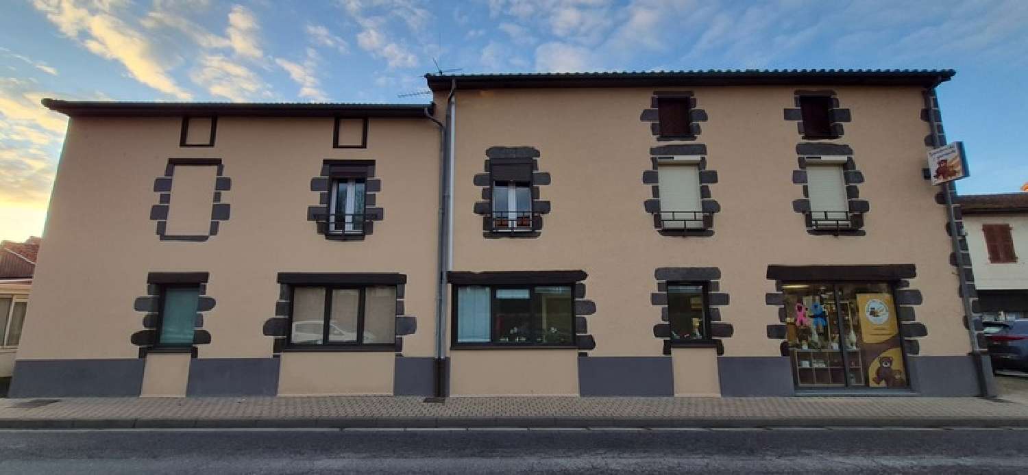 te koop bedrijfsruimte/ kantoor Pontaumur Puy-de-Dôme 2