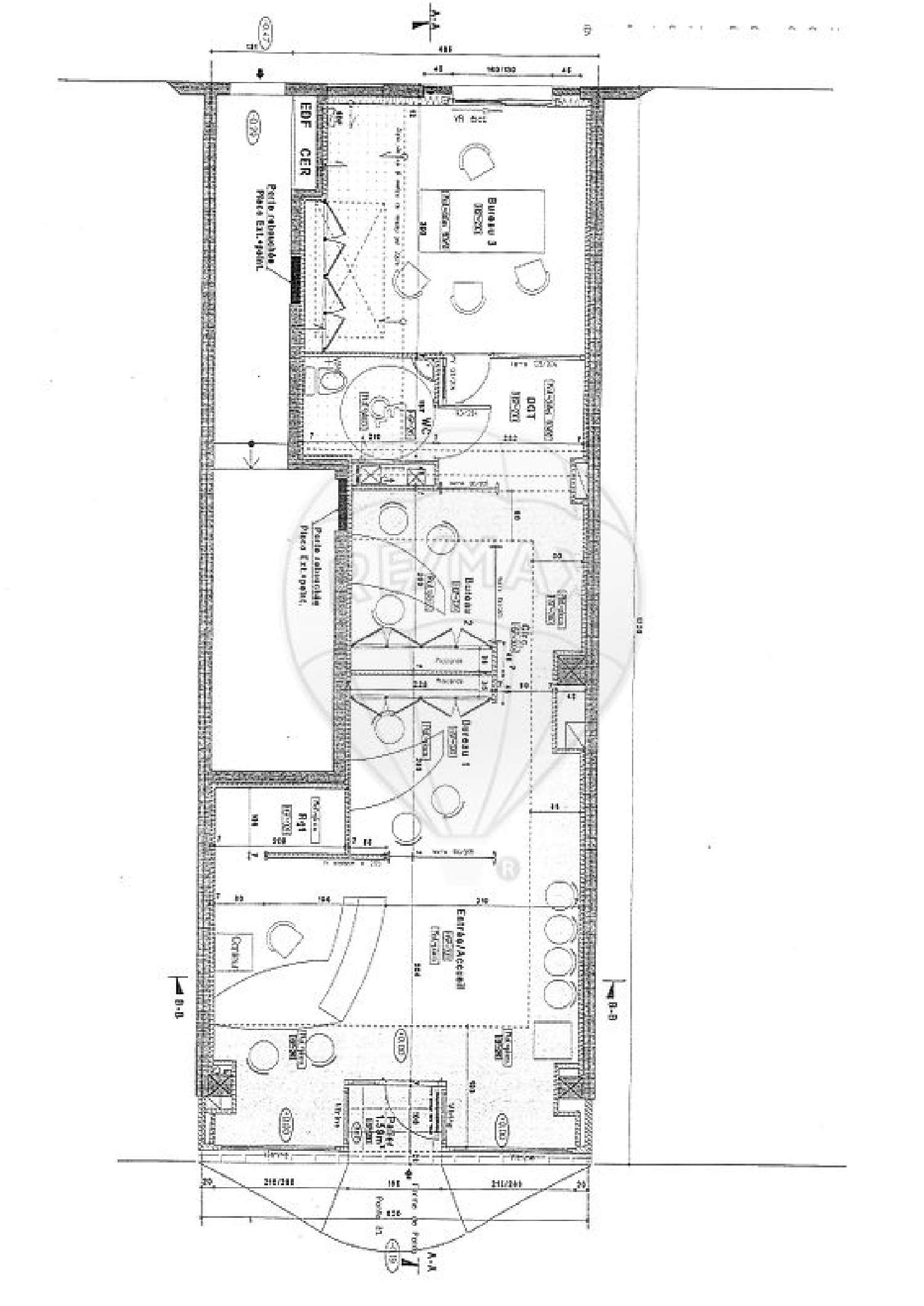 te koop bedrijfsruimte/ kantoor Royan Charente-Maritime 2