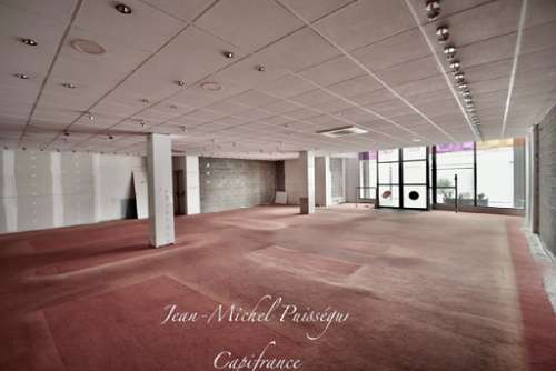 Saint-Gaudens Haute-Garonne commerce foto 7259234