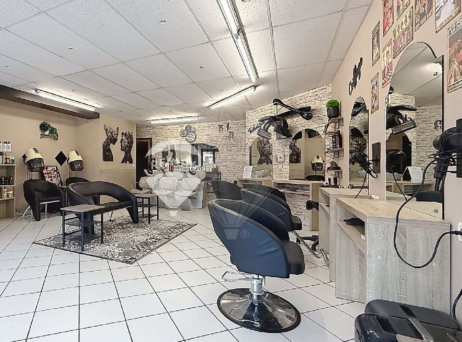  for sale commercial Saint-Valérien Yonne 3