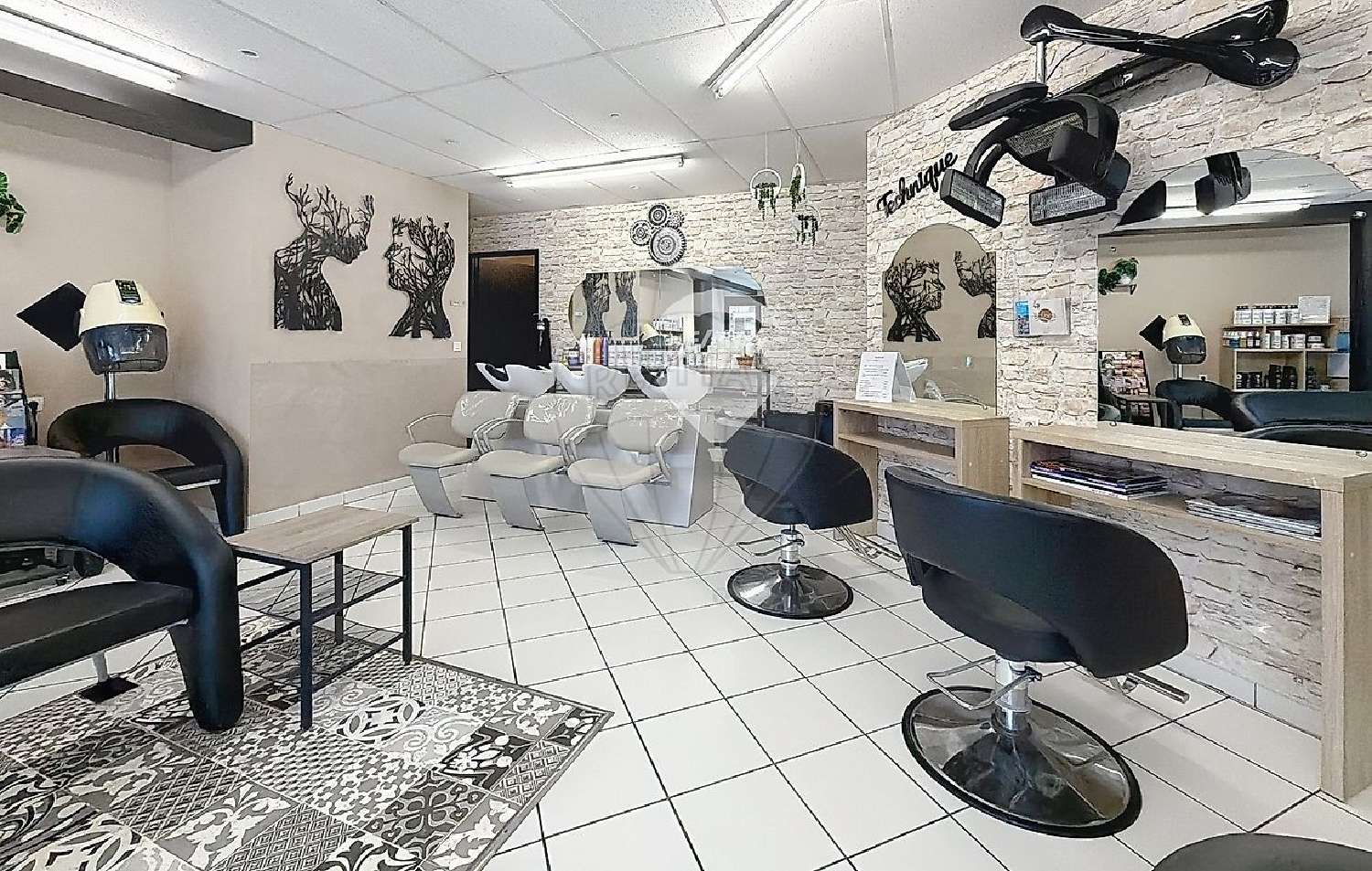  for sale commercial Saint-Valérien Yonne 8