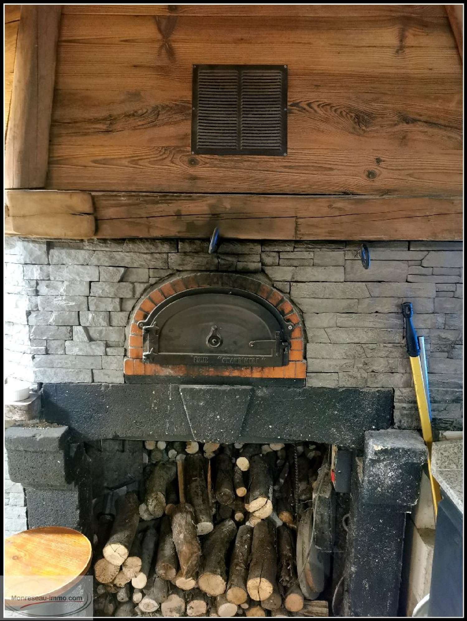  for sale commercial Vagney Vosges 4