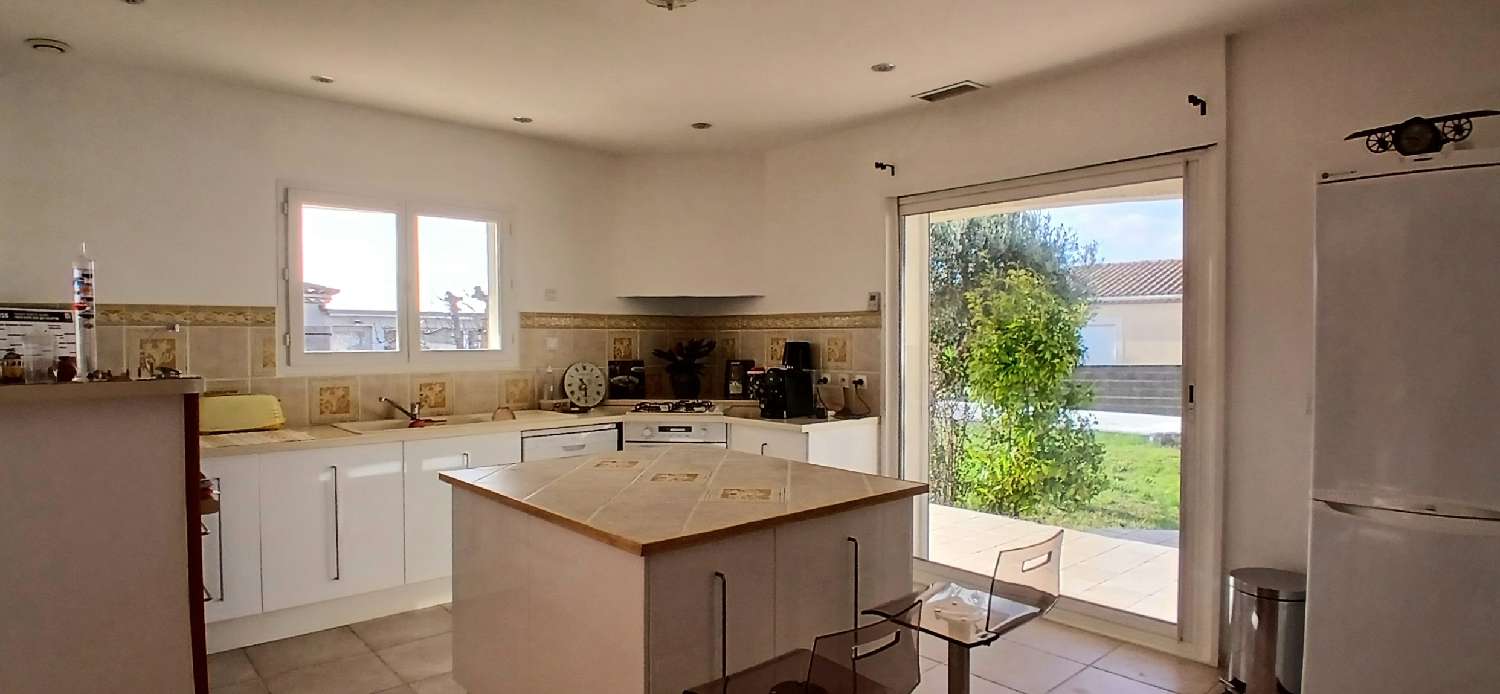 te koop vrijstaand Puimisson Hérault 8