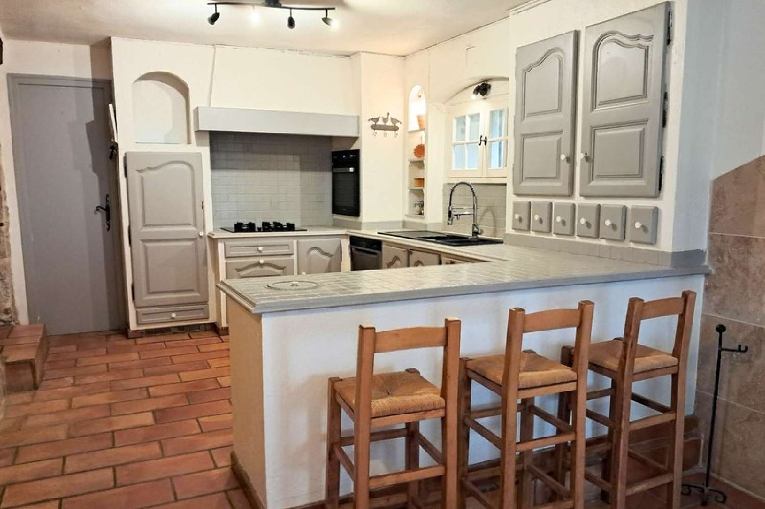  te koop landgoed Montélimar Drôme 6