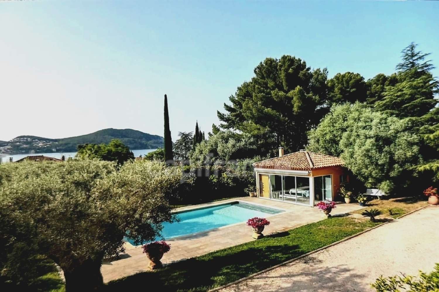  for sale estate Saint-Cyr-sur-Mer Var 3