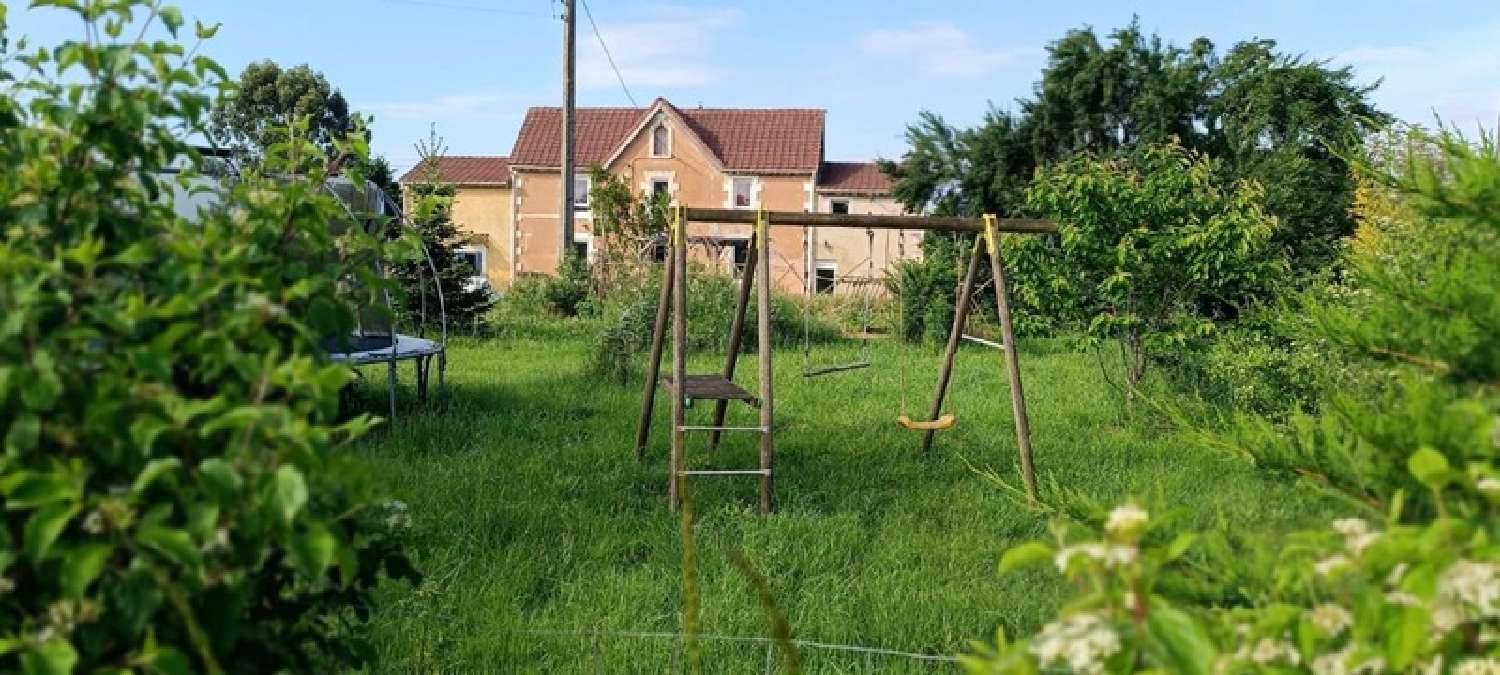 for sale estate Saint-Front-de-Pradoux Dordogne 1