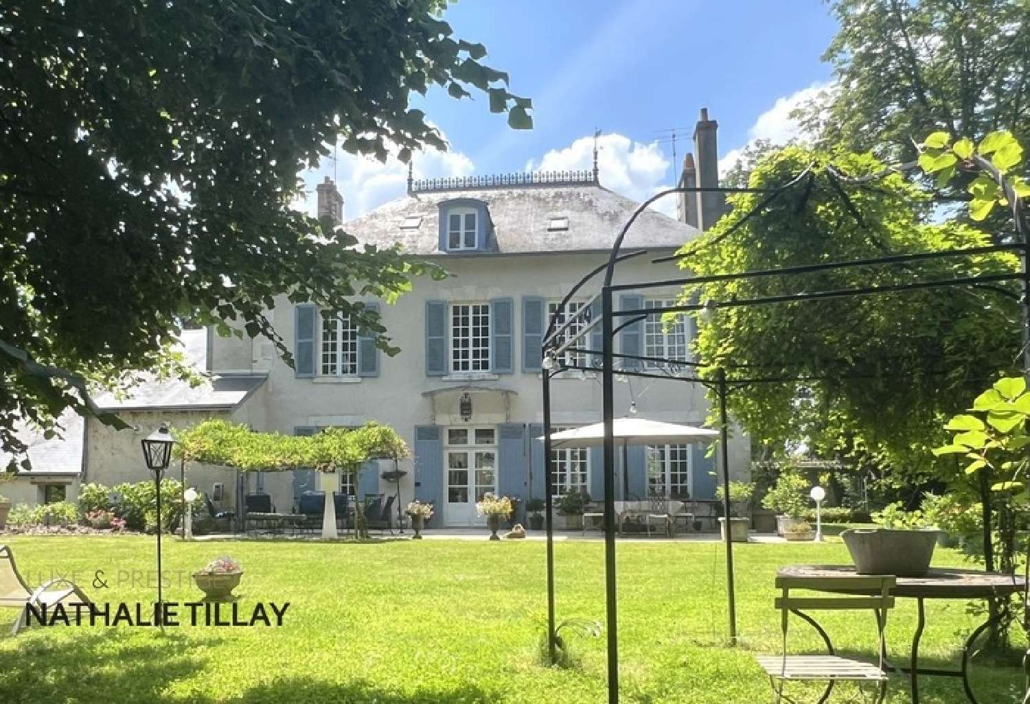 te koop landgoed Saint-Jean-le-Blanc Loiret 1