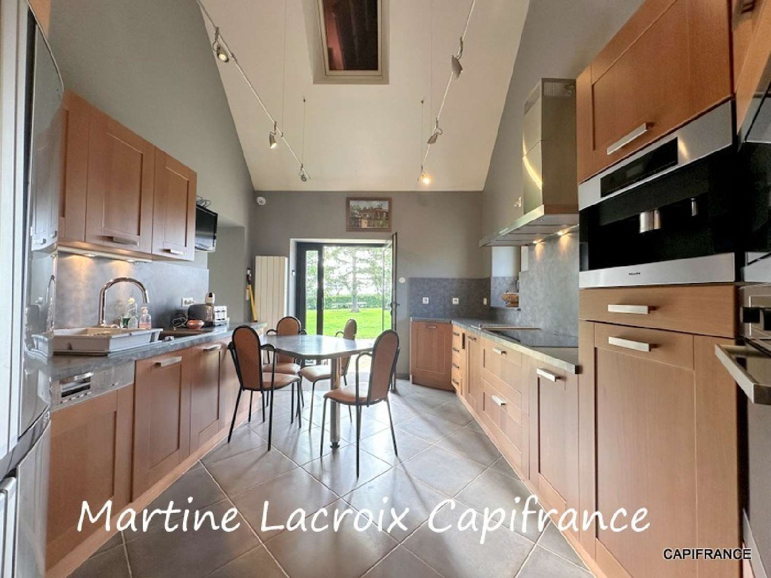 te koop boerderij Boëssé-le-Sec Sarthe 3