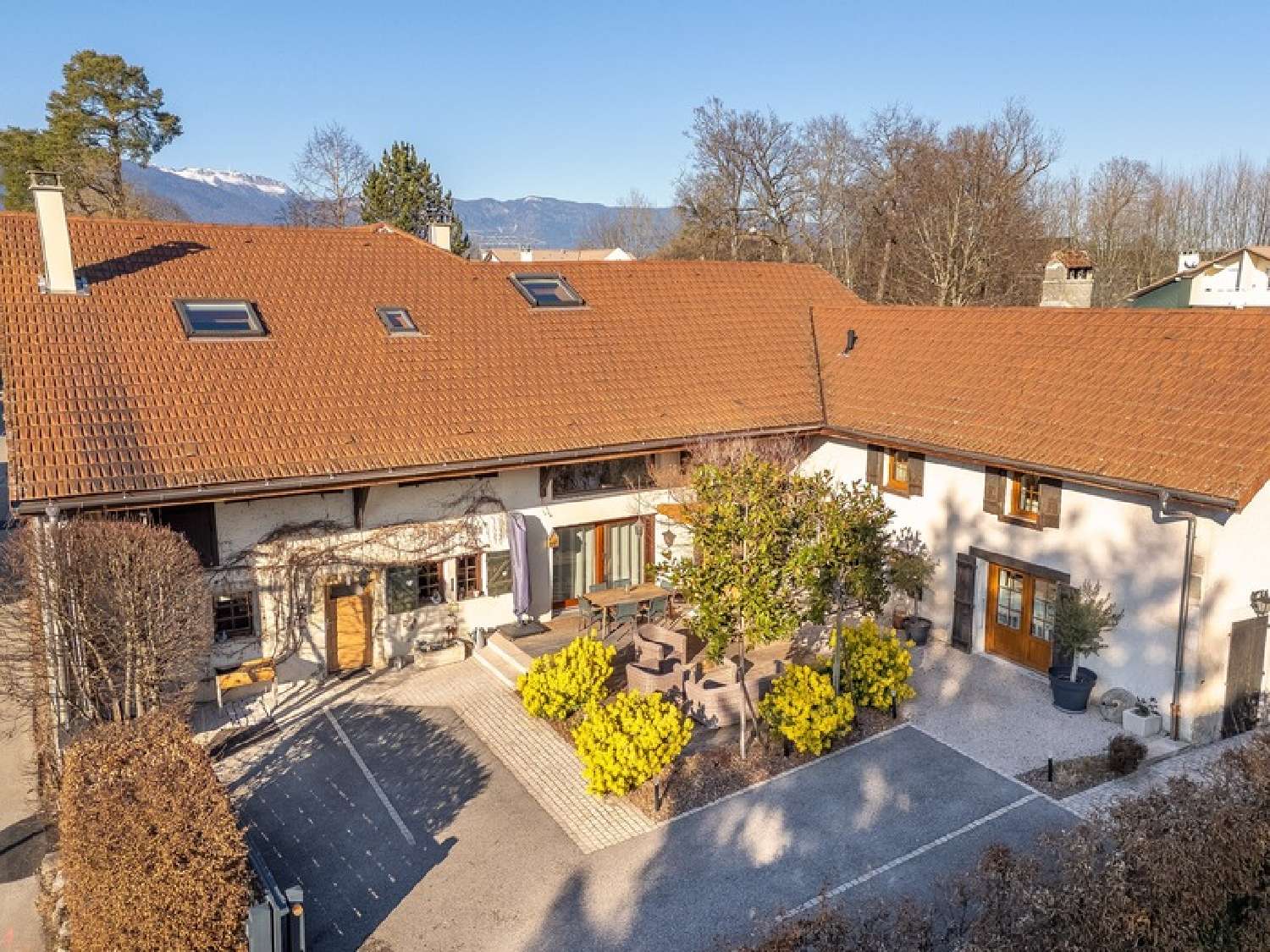  te koop boerderij Prévessin-Moens Ain 2