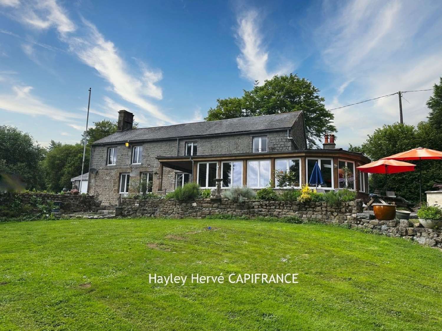 te koop boerderij Saint-Michel-de-Montjoie Manche 1