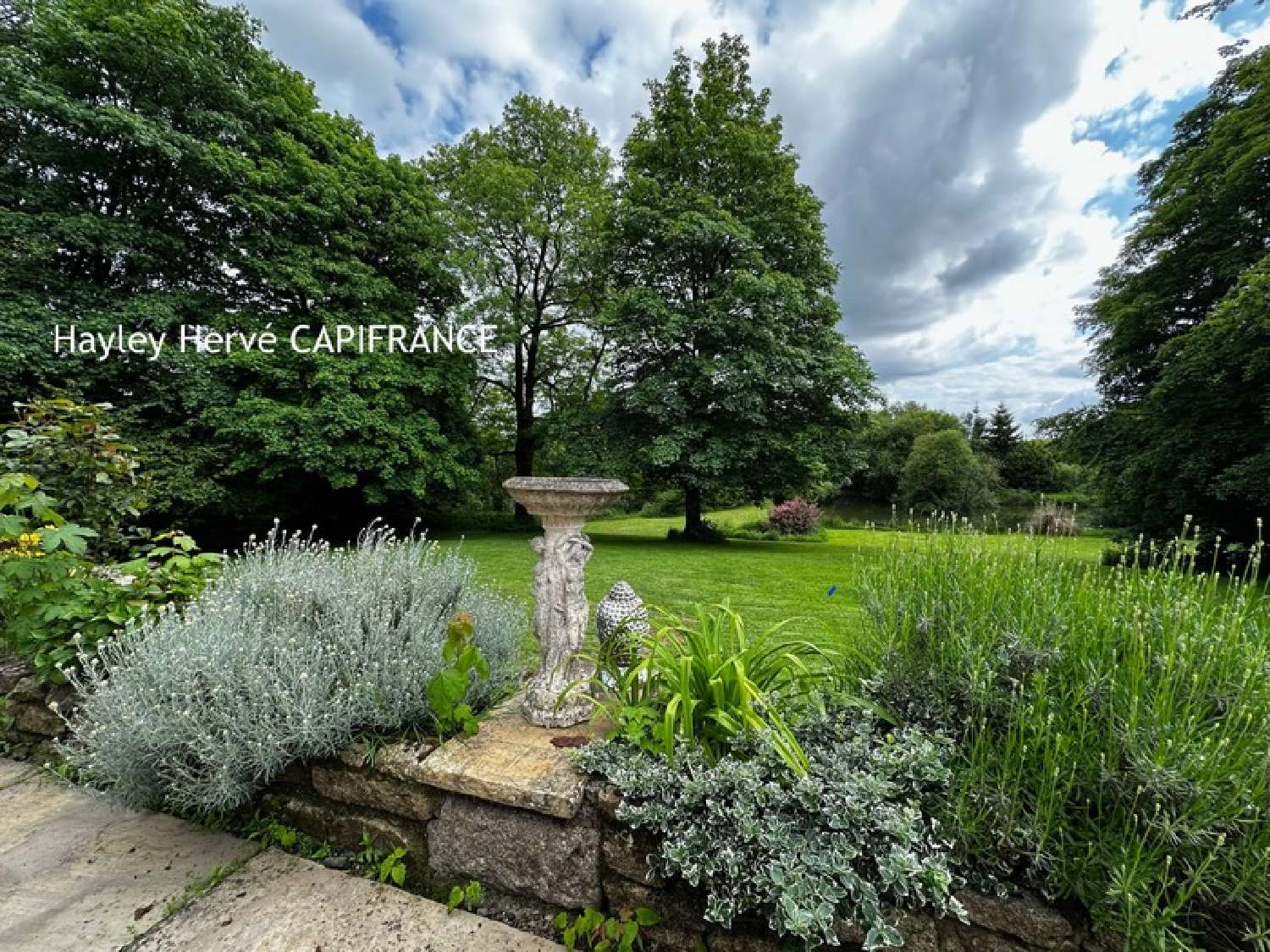 te koop boerderij Saint-Michel-de-Montjoie Manche 2