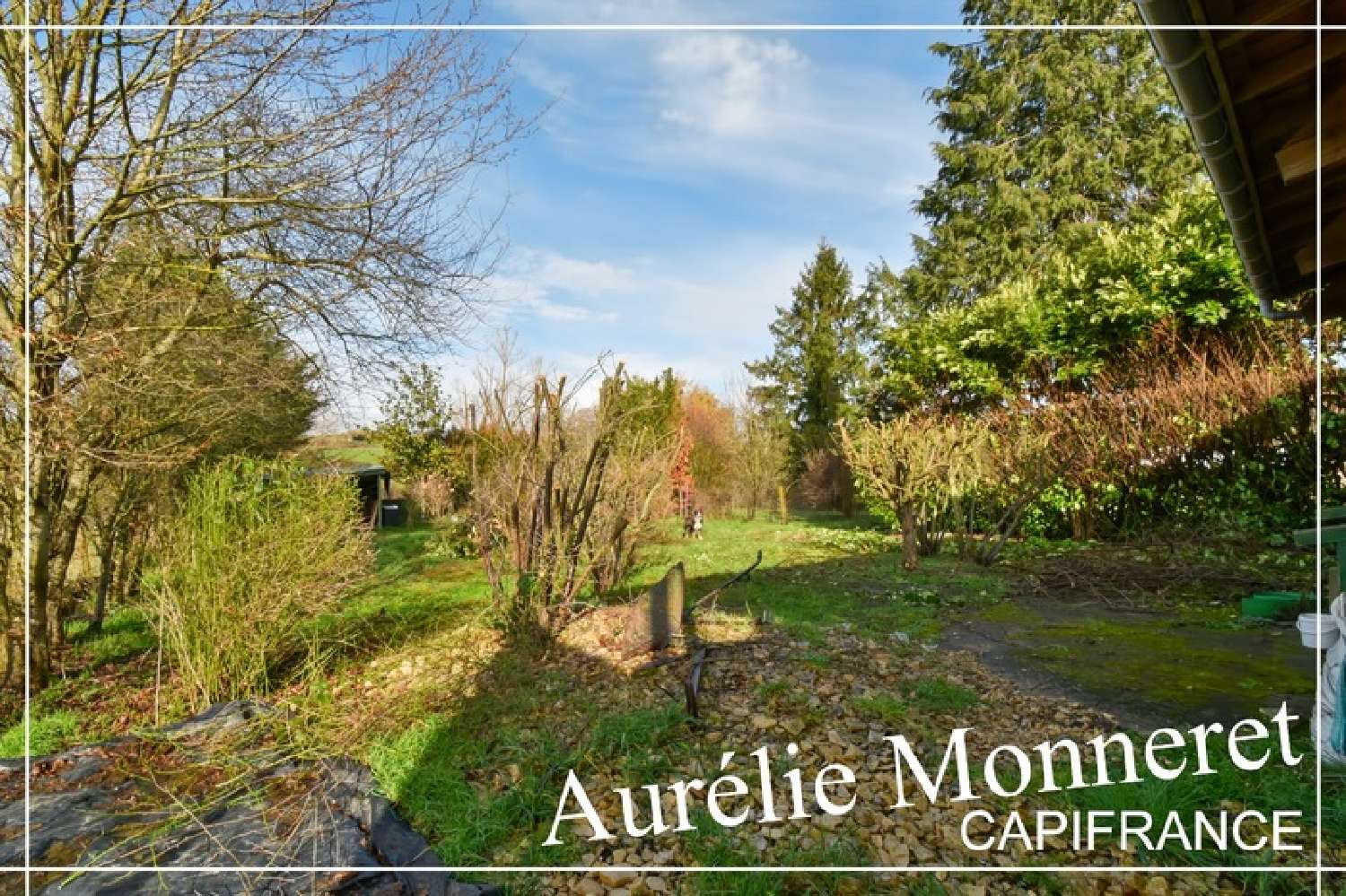 te koop huis Ainay-le-Vieil Cher 3