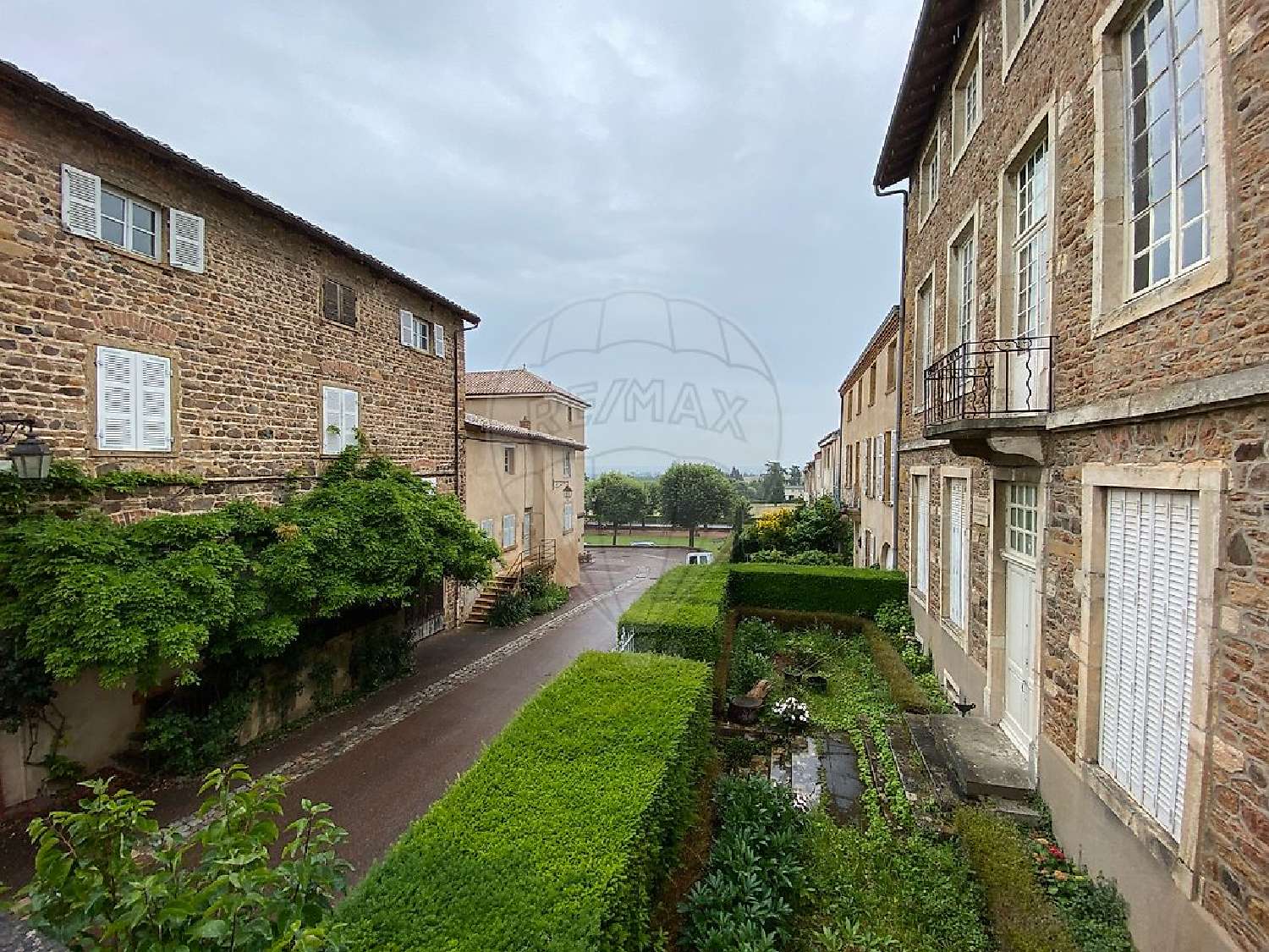  te koop huis Arbuissonnas Rhône 3