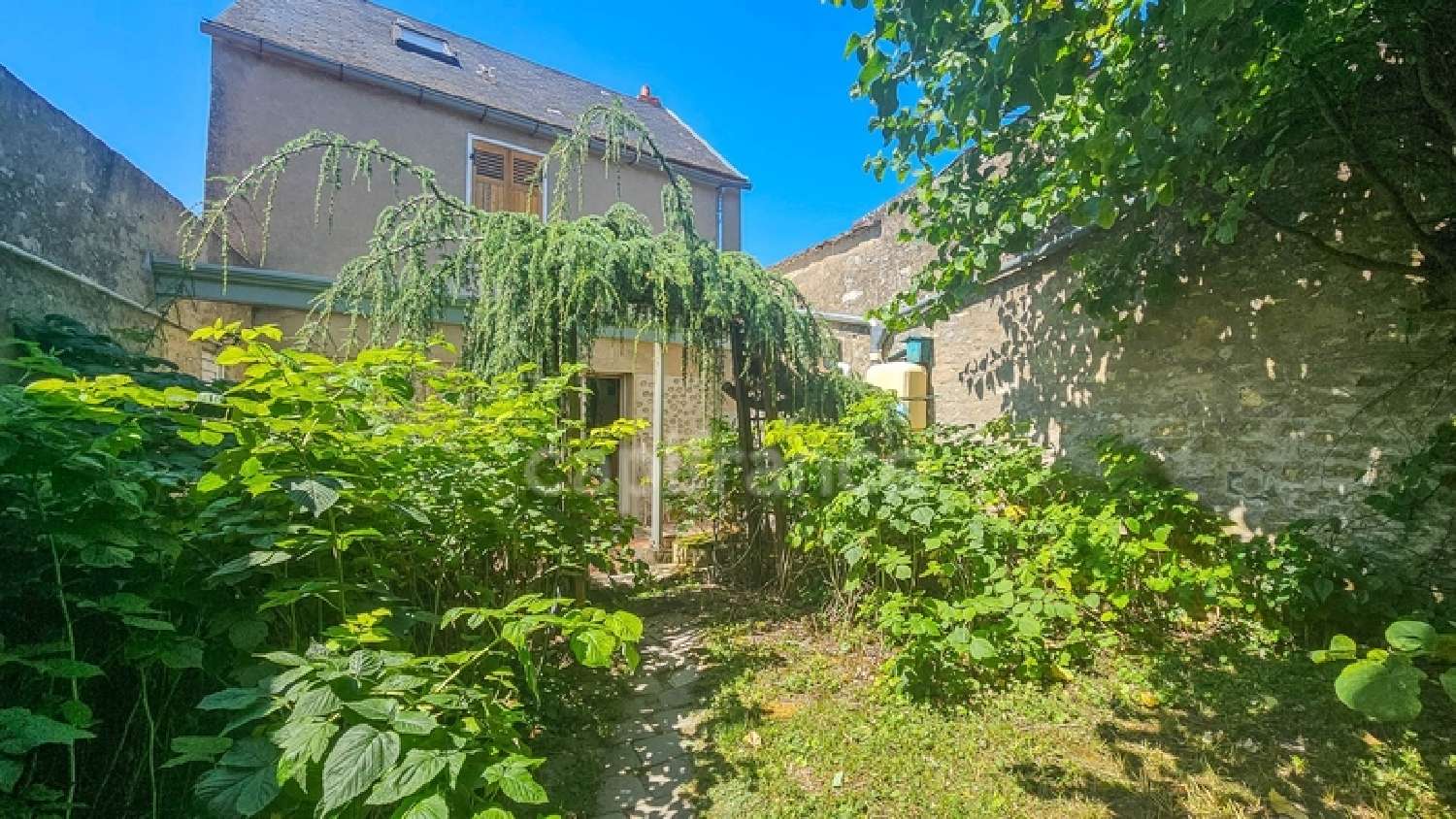 te koop huis Autruy-sur-Juine Loiret 1