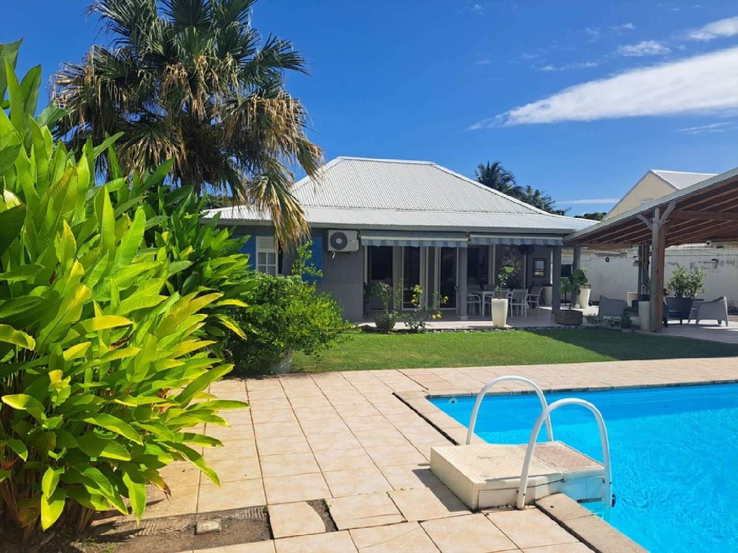  à vendre maison Baie-Mahault Guadeloupe 1