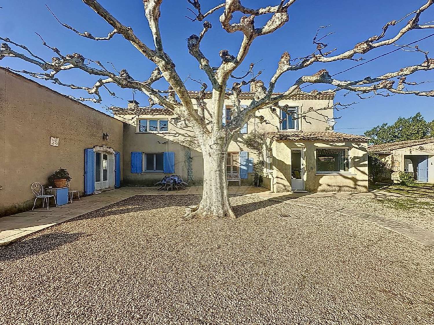 en venta casa Beaucaire Gard 1