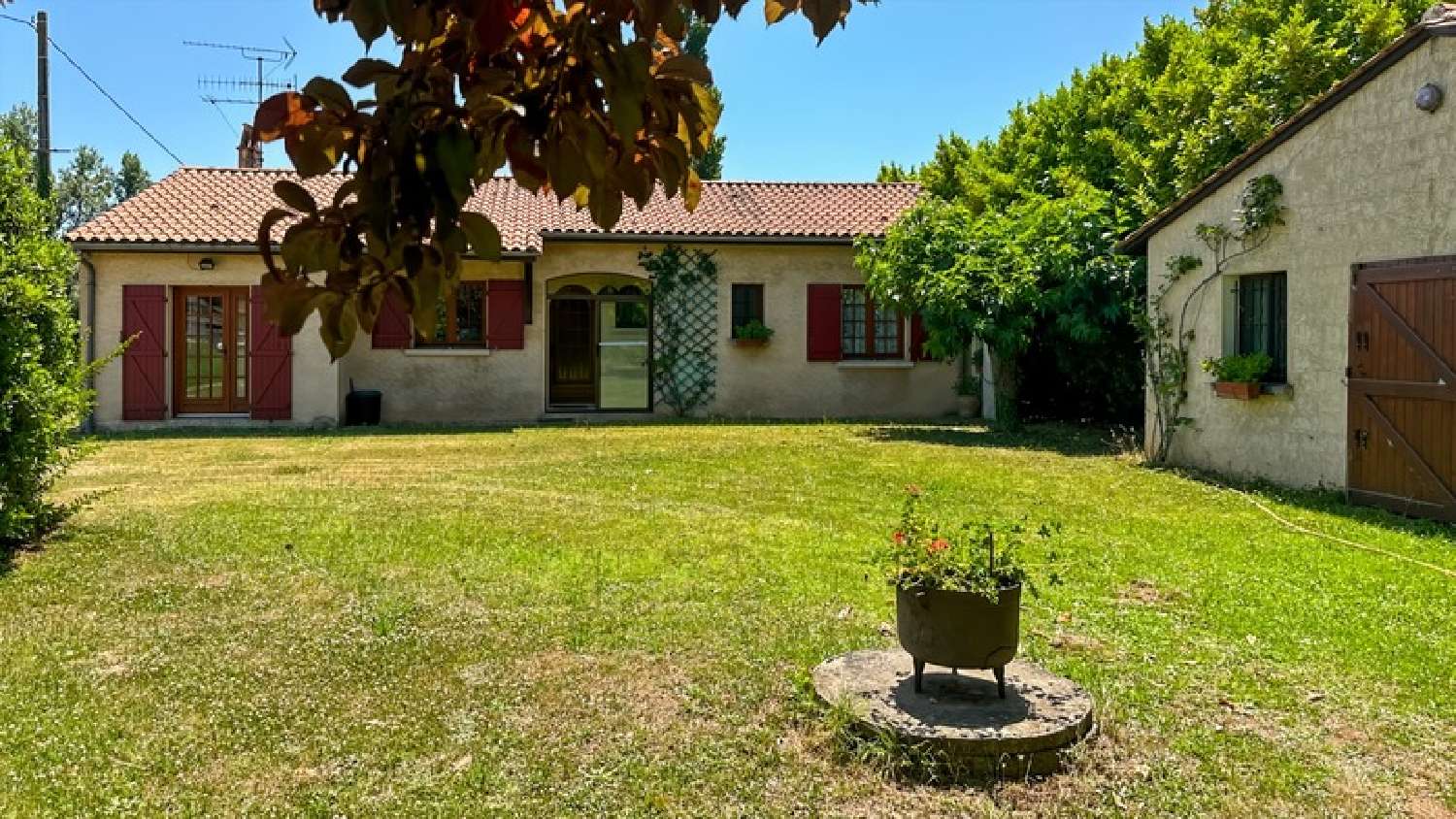  for sale house Bergerac Dordogne 1