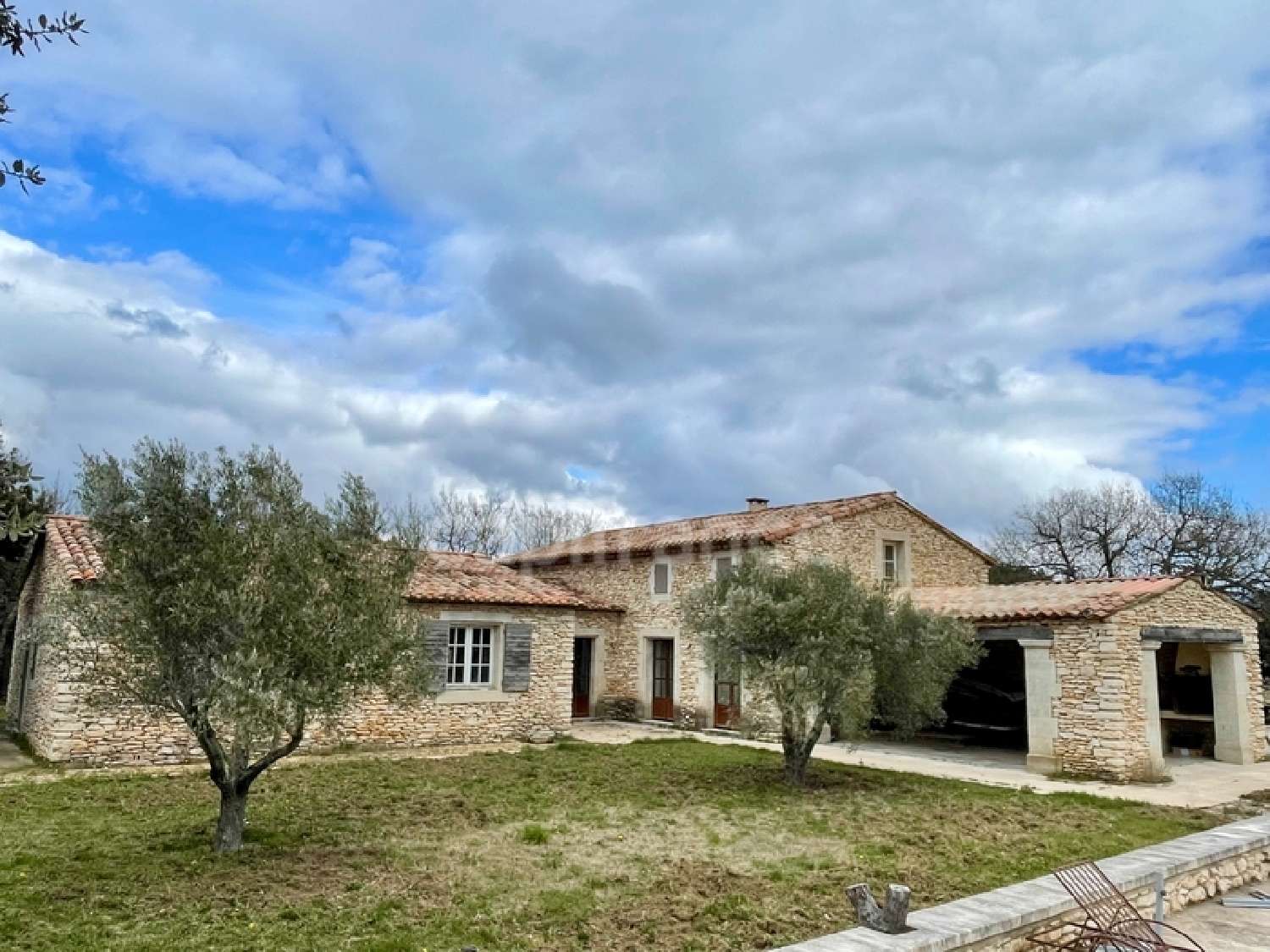  for sale house Bonnieux Vaucluse 1
