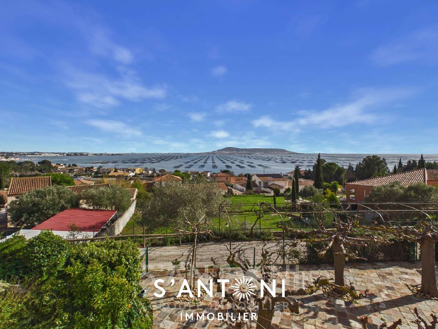  for sale house Bouzigues Hérault 1