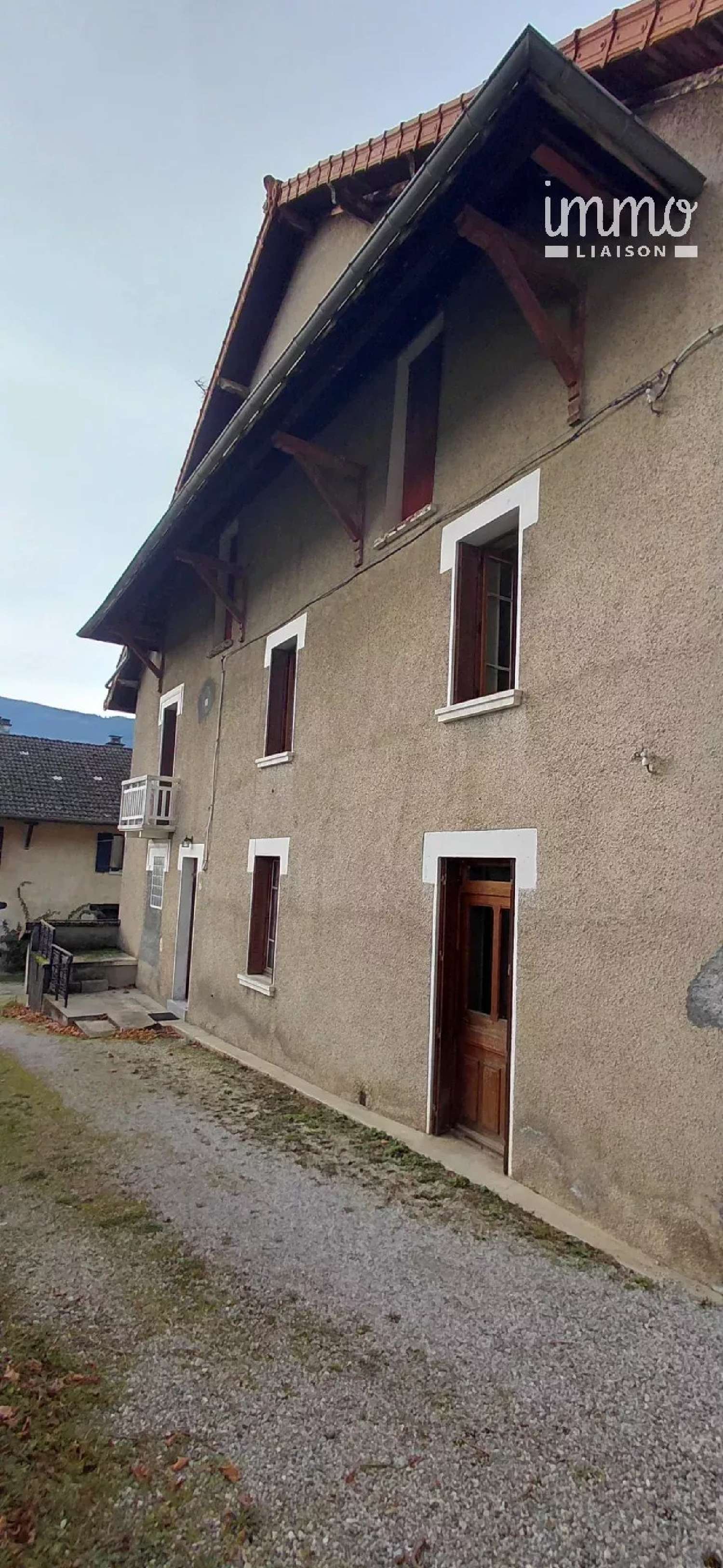  à vendre maison Brison-Saint-Innocent Savoie 2