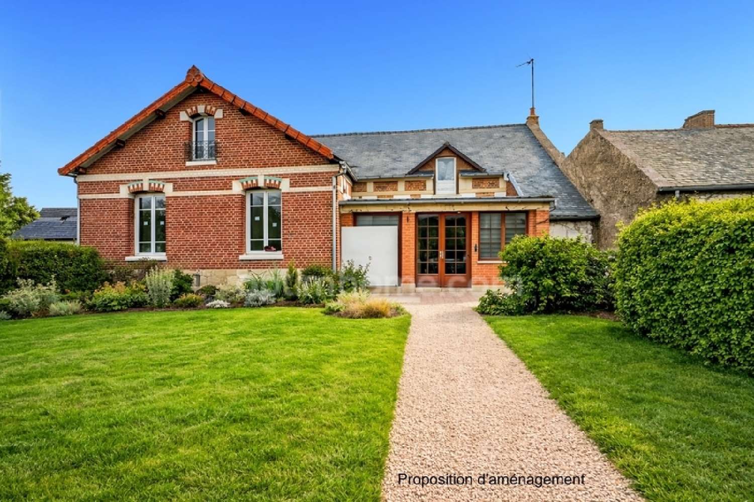  for sale house Chevrières Oise 1