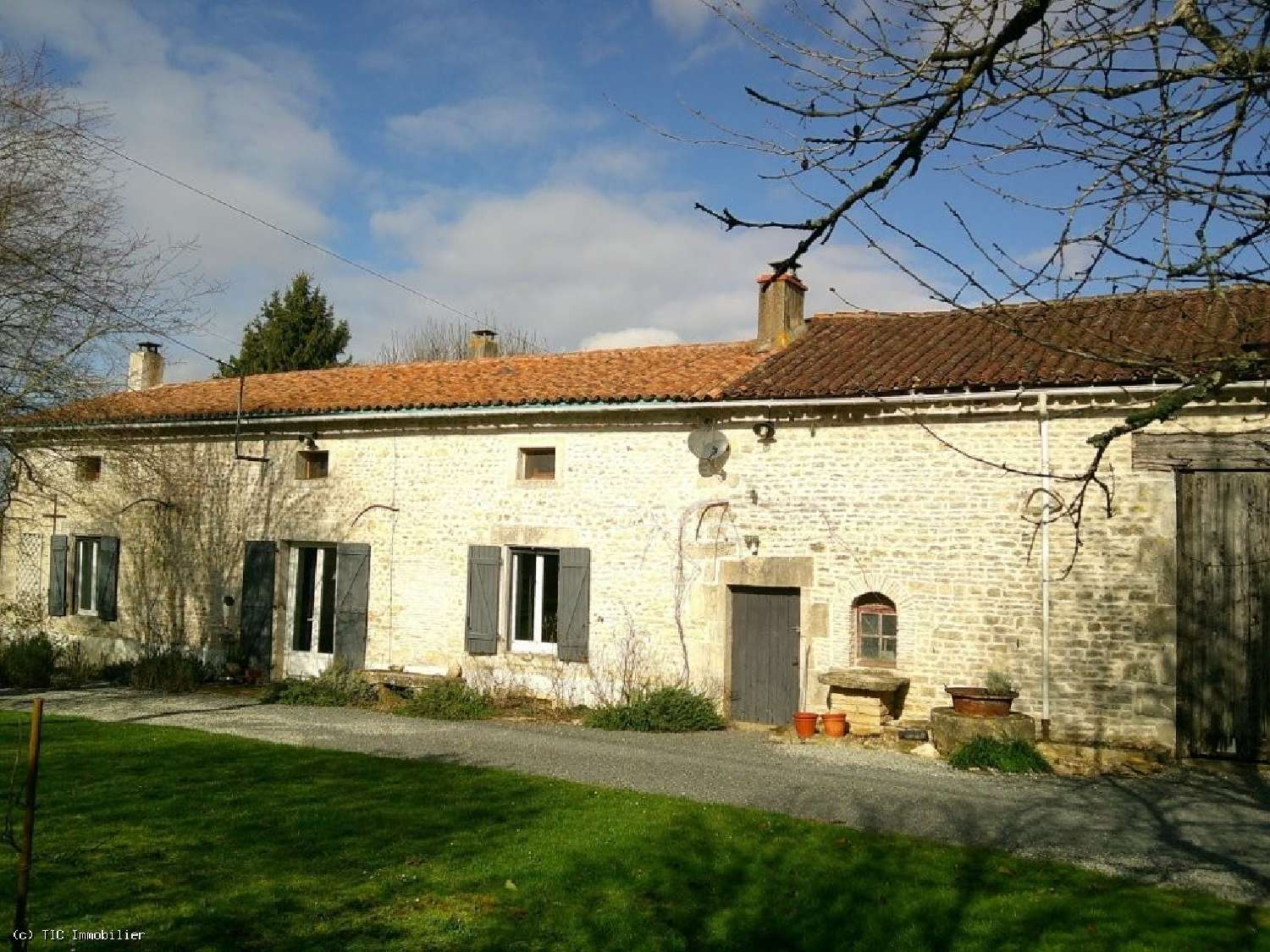  te koop huis Civray Vienne 3