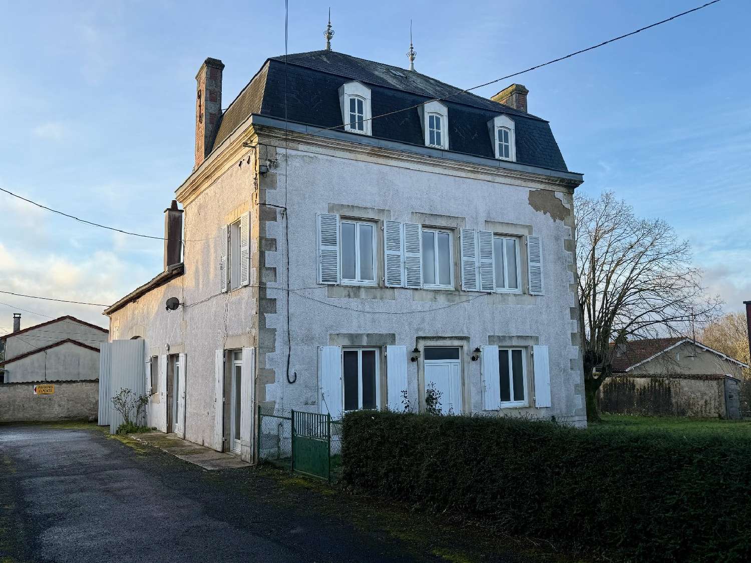  for sale house Civray Vienne 2