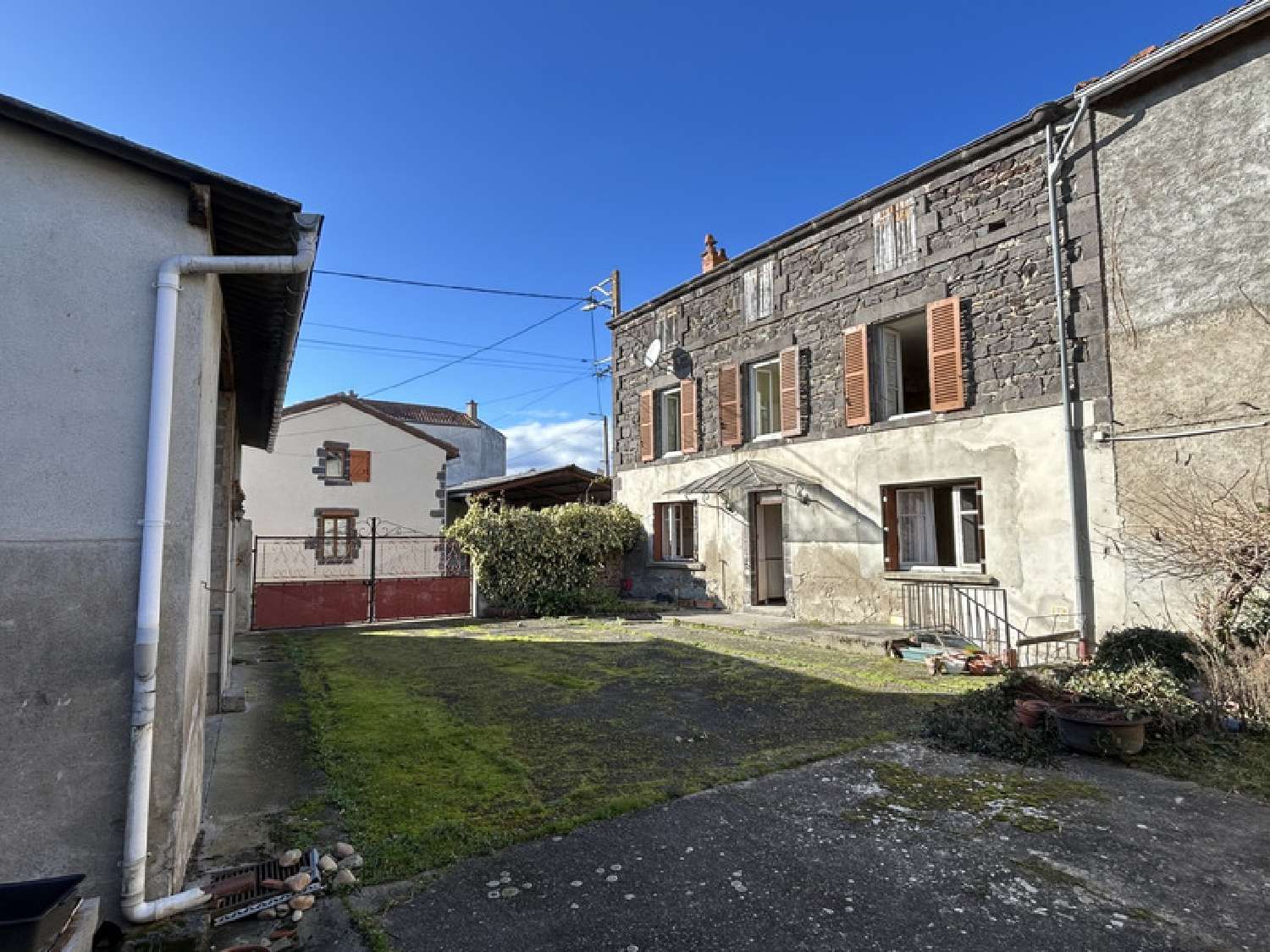  for sale house Entraigues Puy-de-Dôme 1