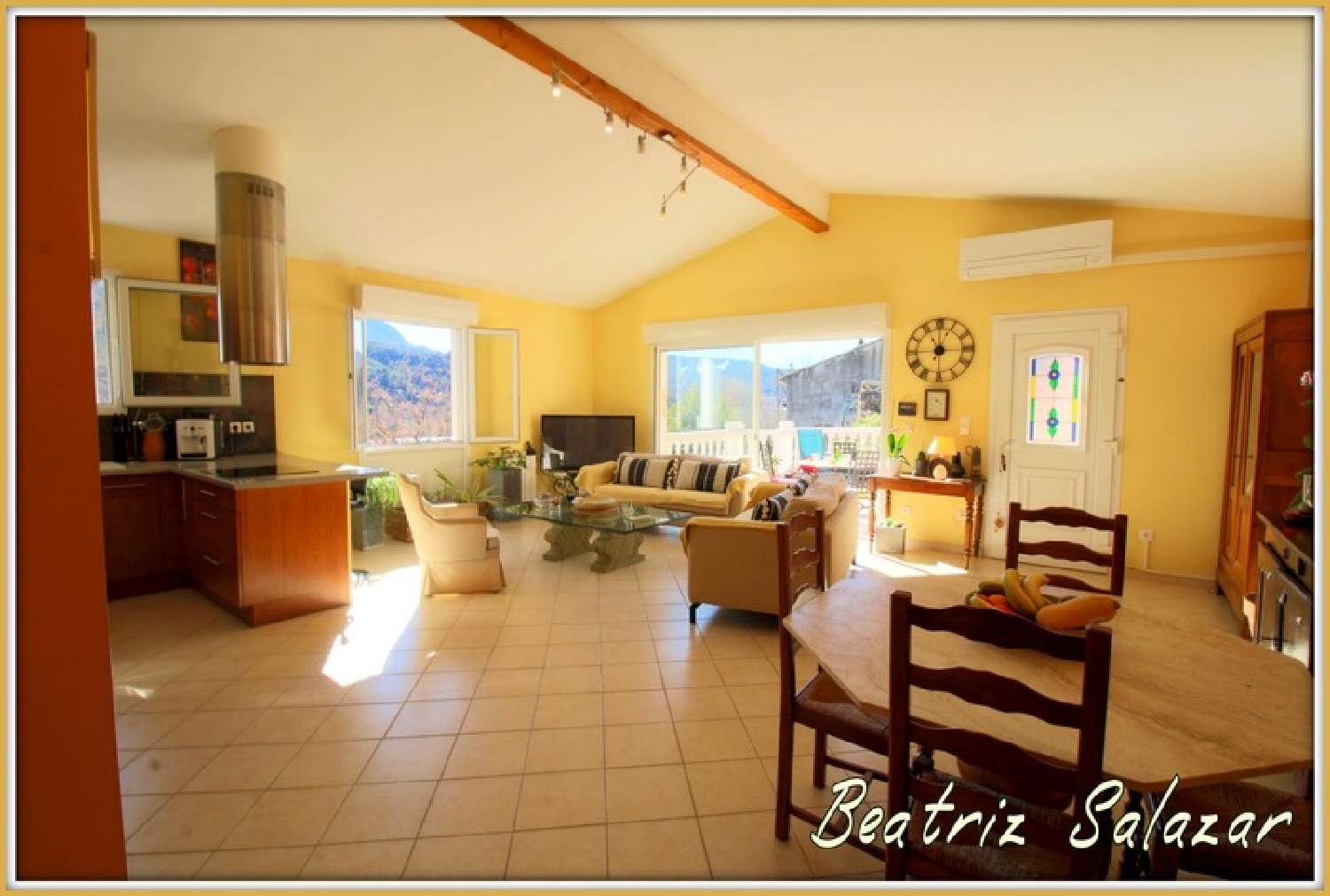 à vendre maison Estoublon Alpes-de-Haute-Provence 2