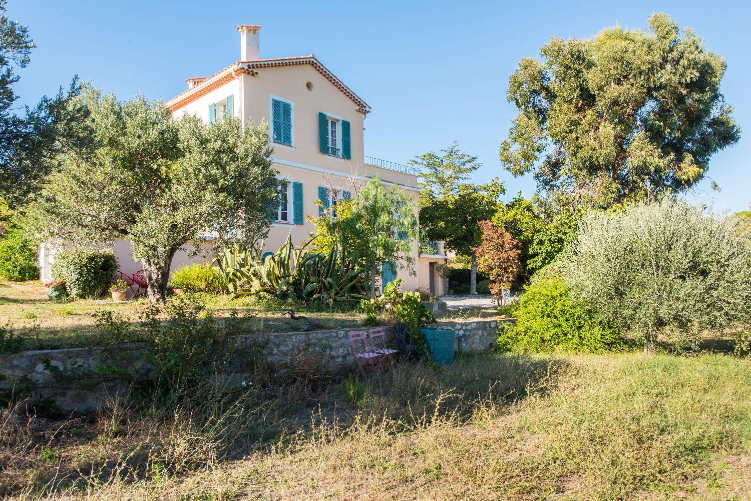  te koop huis Évenos Var 10