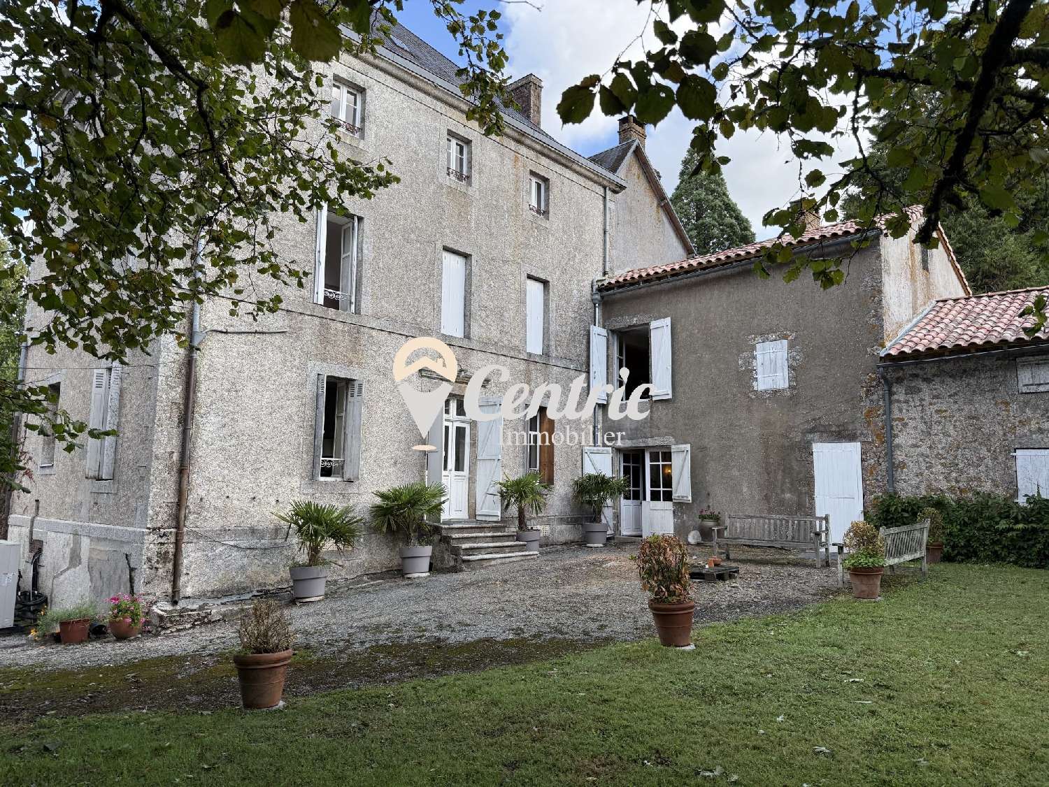  for sale house Fénery Deux-Sèvres 1