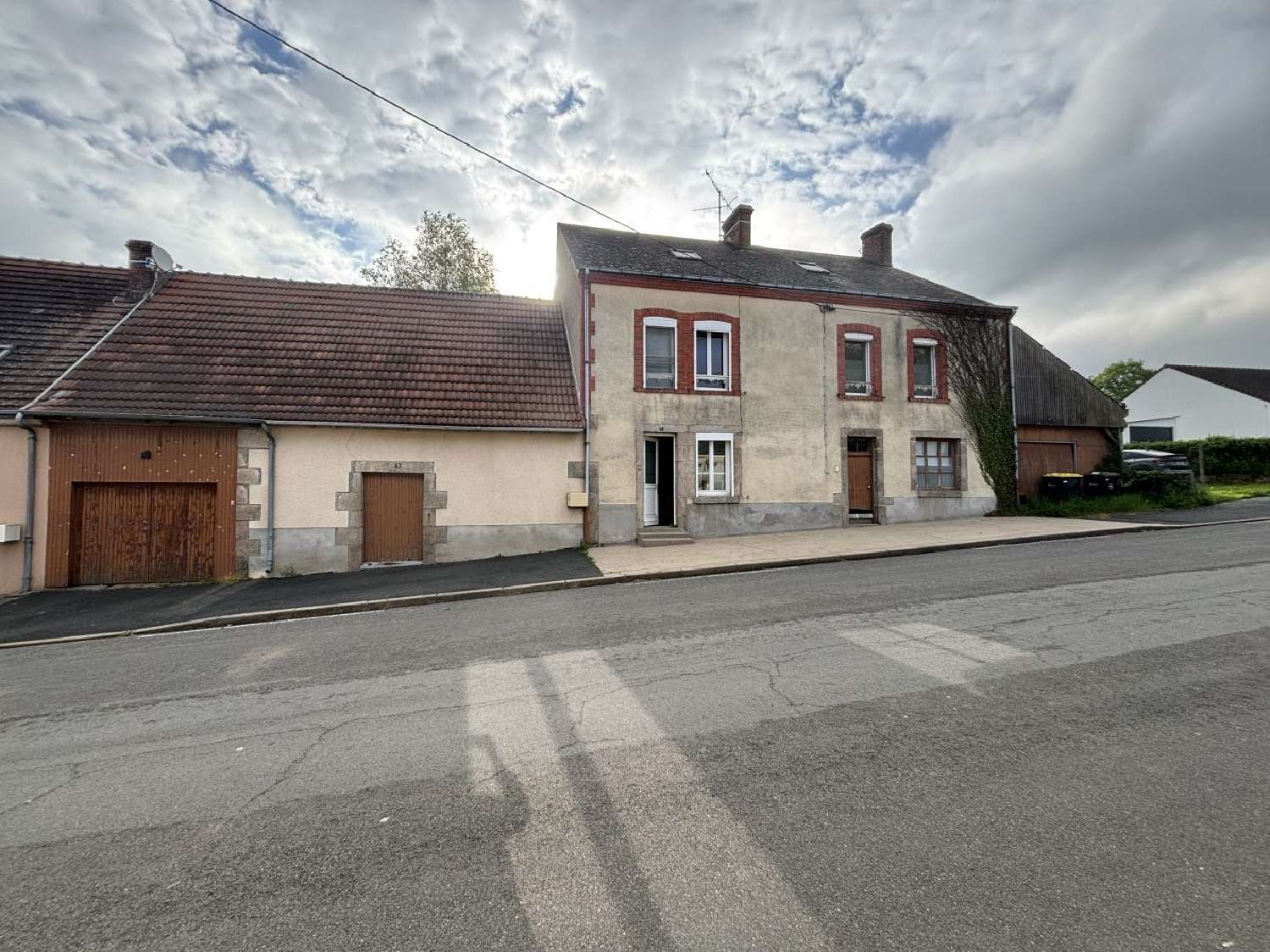 te koop huis Genouillac Creuse 1