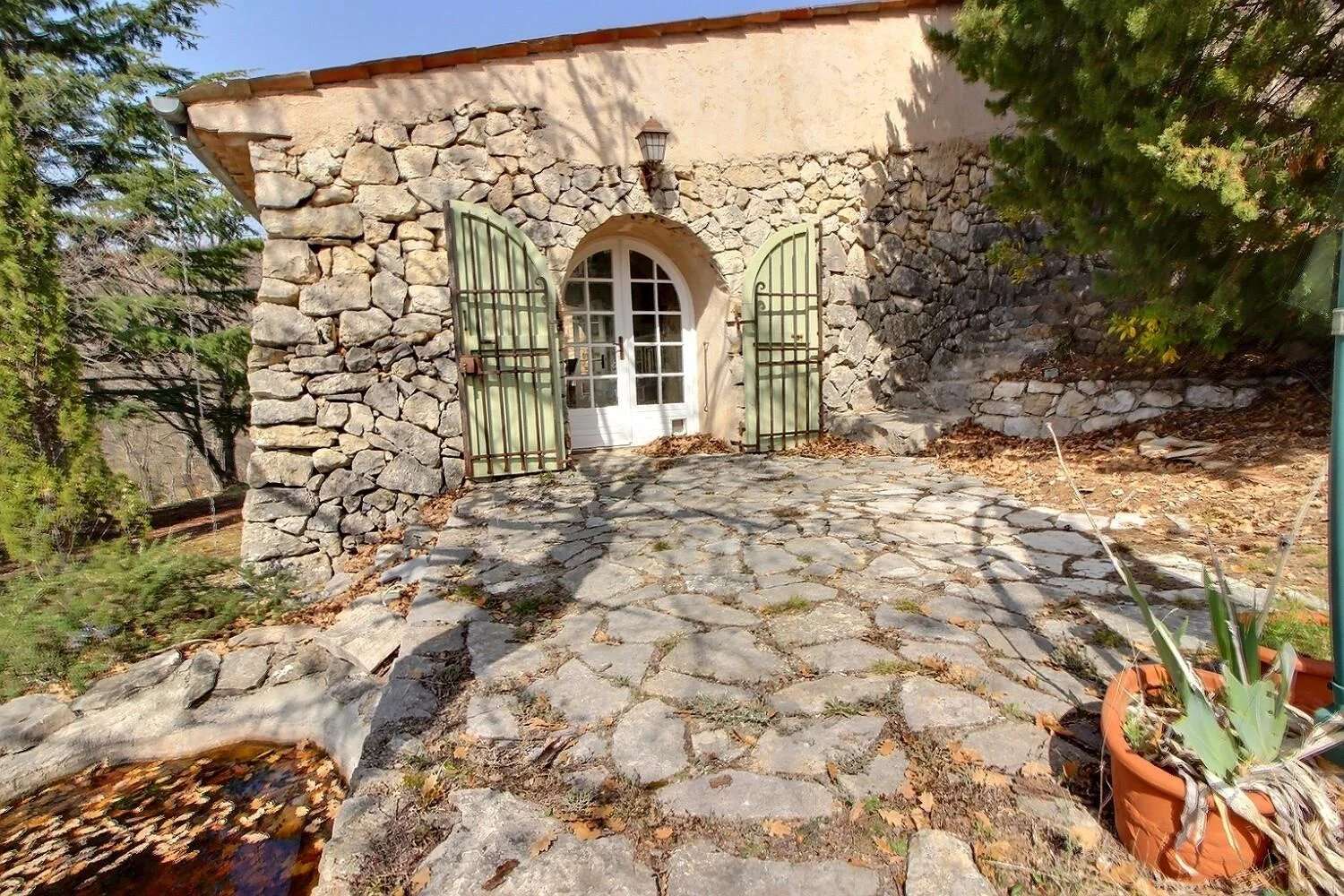 for sale house Gréolières Alpes-Maritimes 3