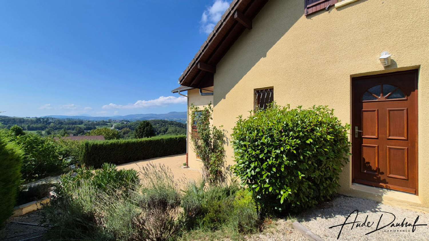  à vendre maison Hauteville-sur-Fier Haute-Savoie 1