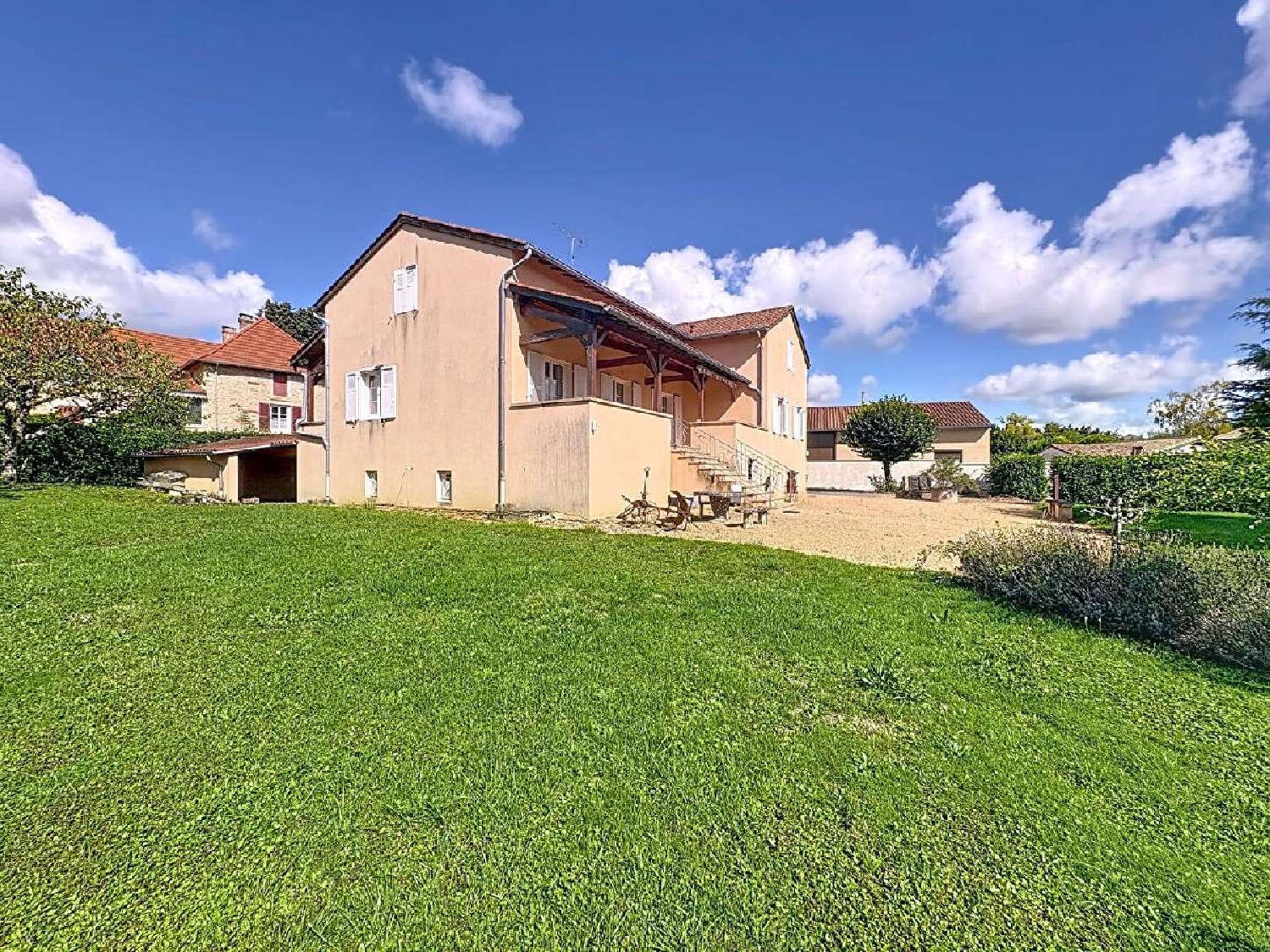  à vendre maison Igé Saône-et-Loire 5