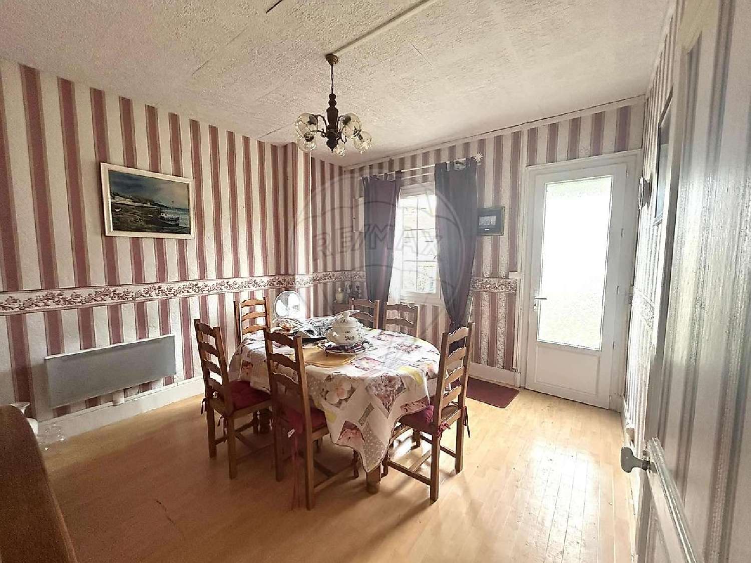  te koop huis Imphy Nièvre 2