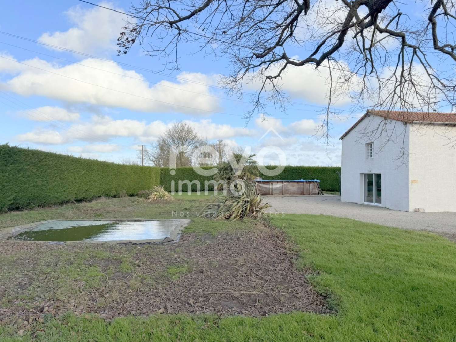  for sale house L'Herbergement Vendée 1
