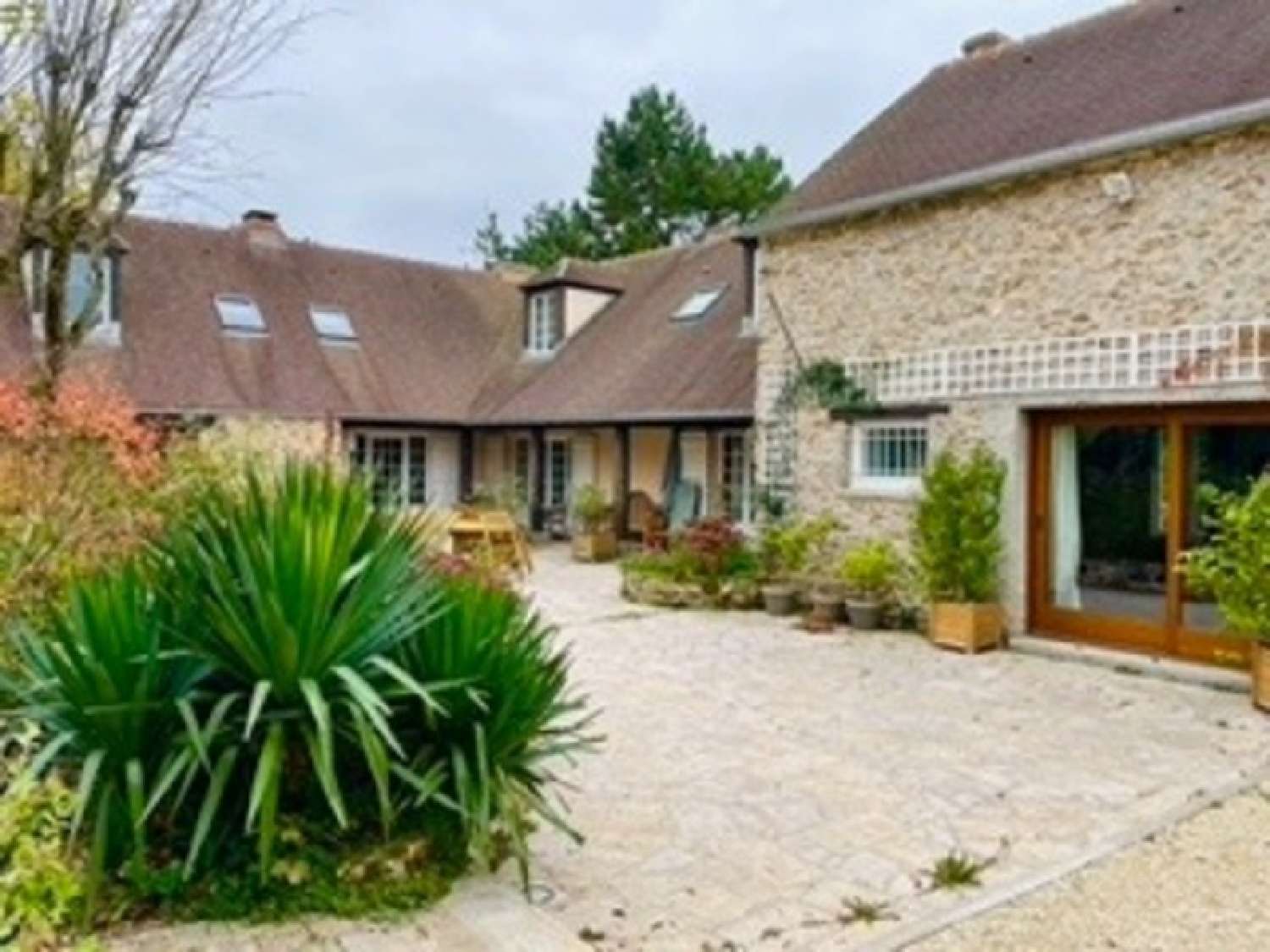 à vendre maison La Celle-les-Bordes Yvelines 1