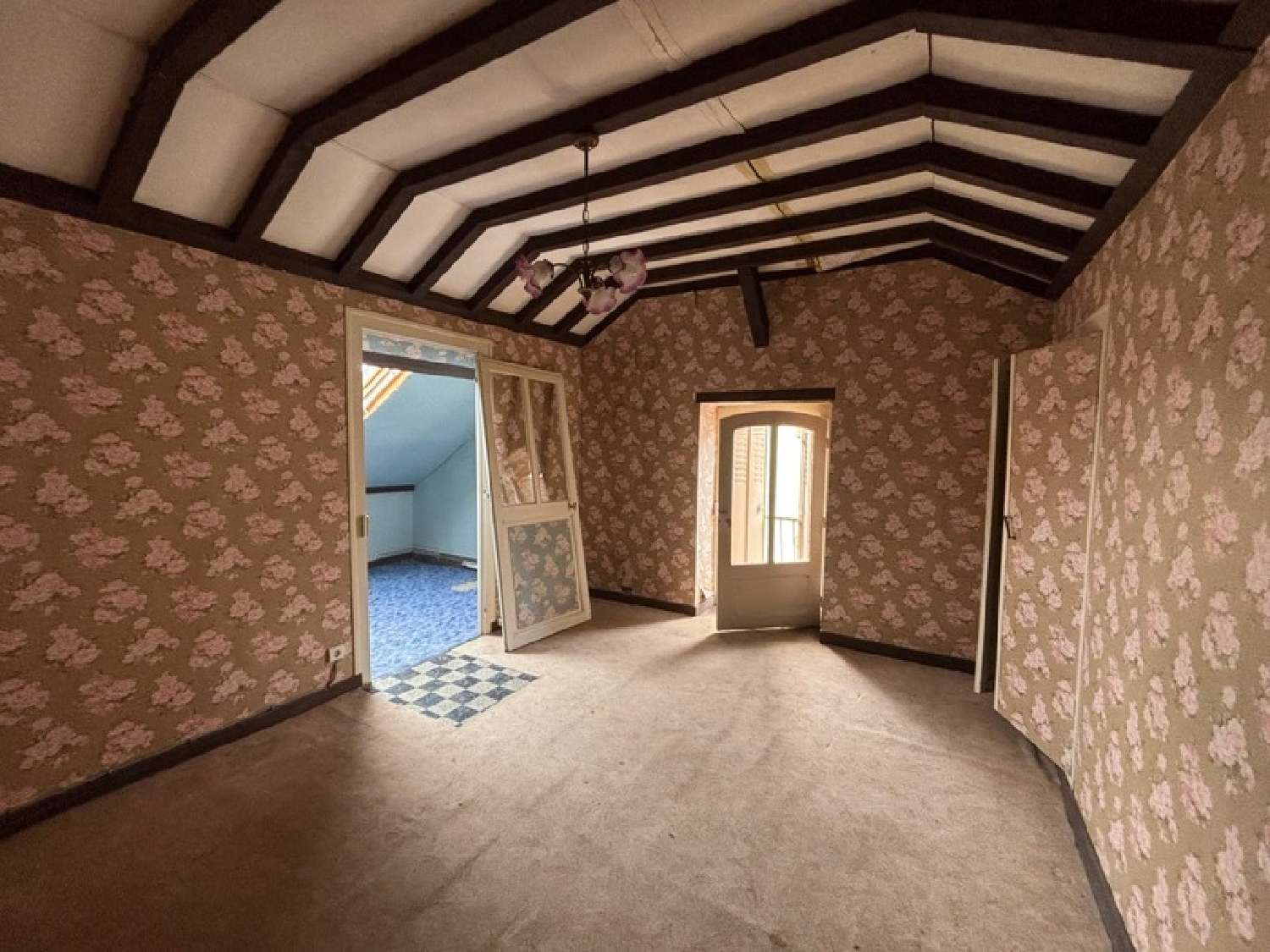 te koop huis La Guerche-sur-l'Aubois Cher 1