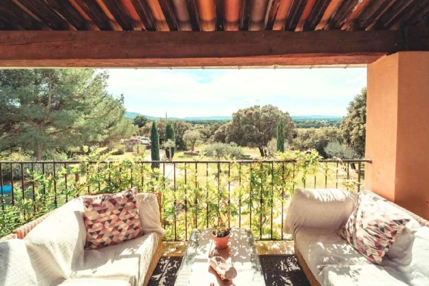 en venta casa Lagnes Vaucluse 2