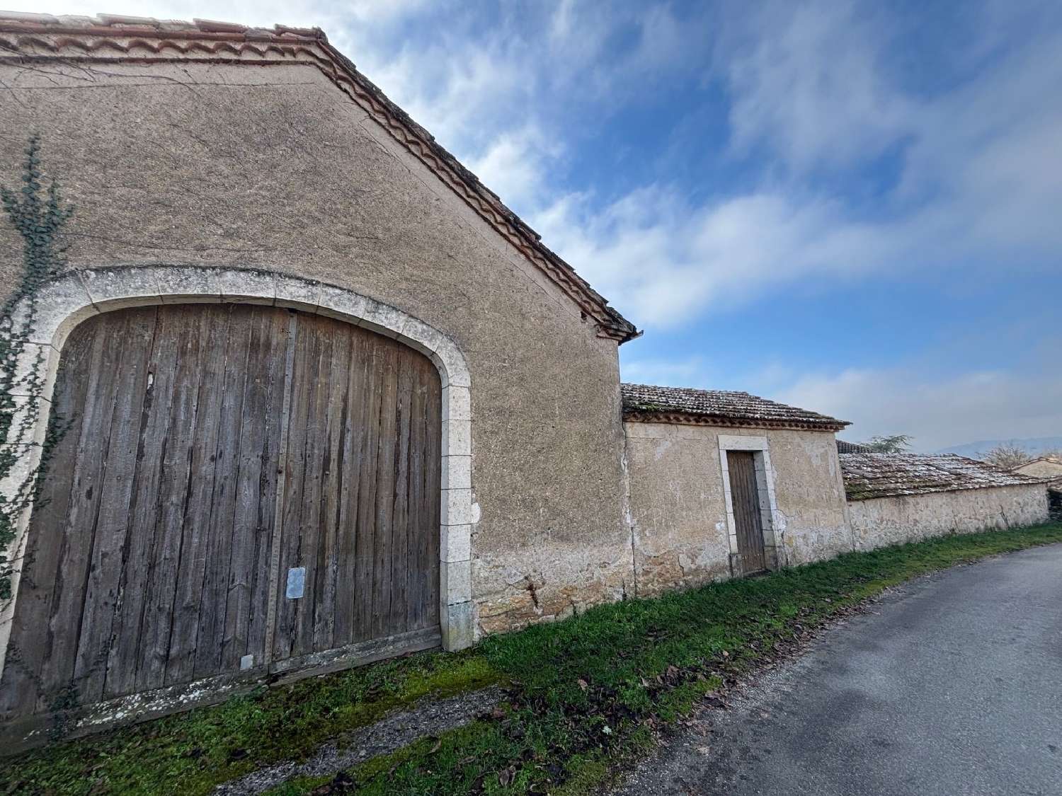  for sale house Lamagdelaine Lot 4