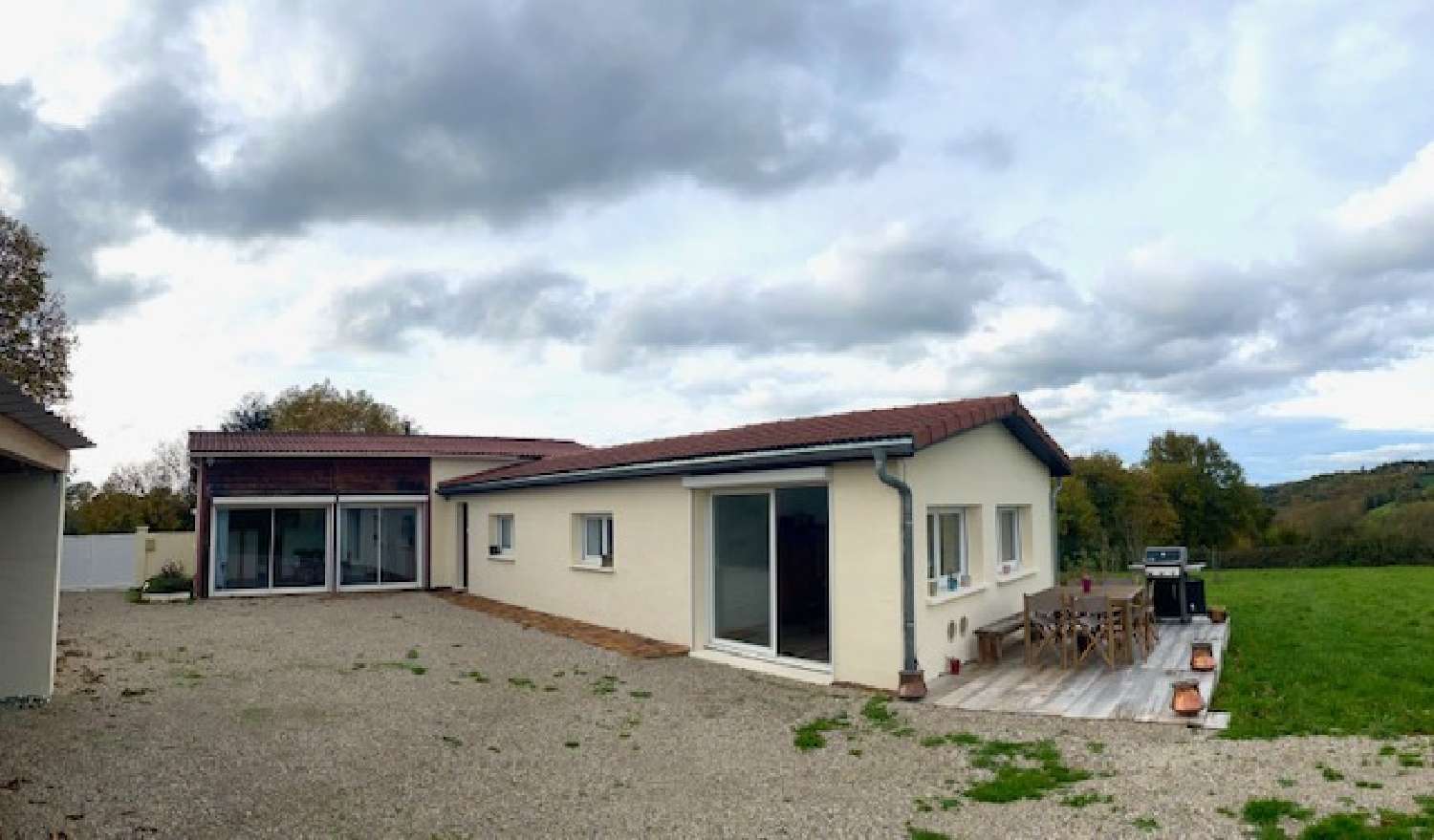 te koop huis Leynhac Cantal 2