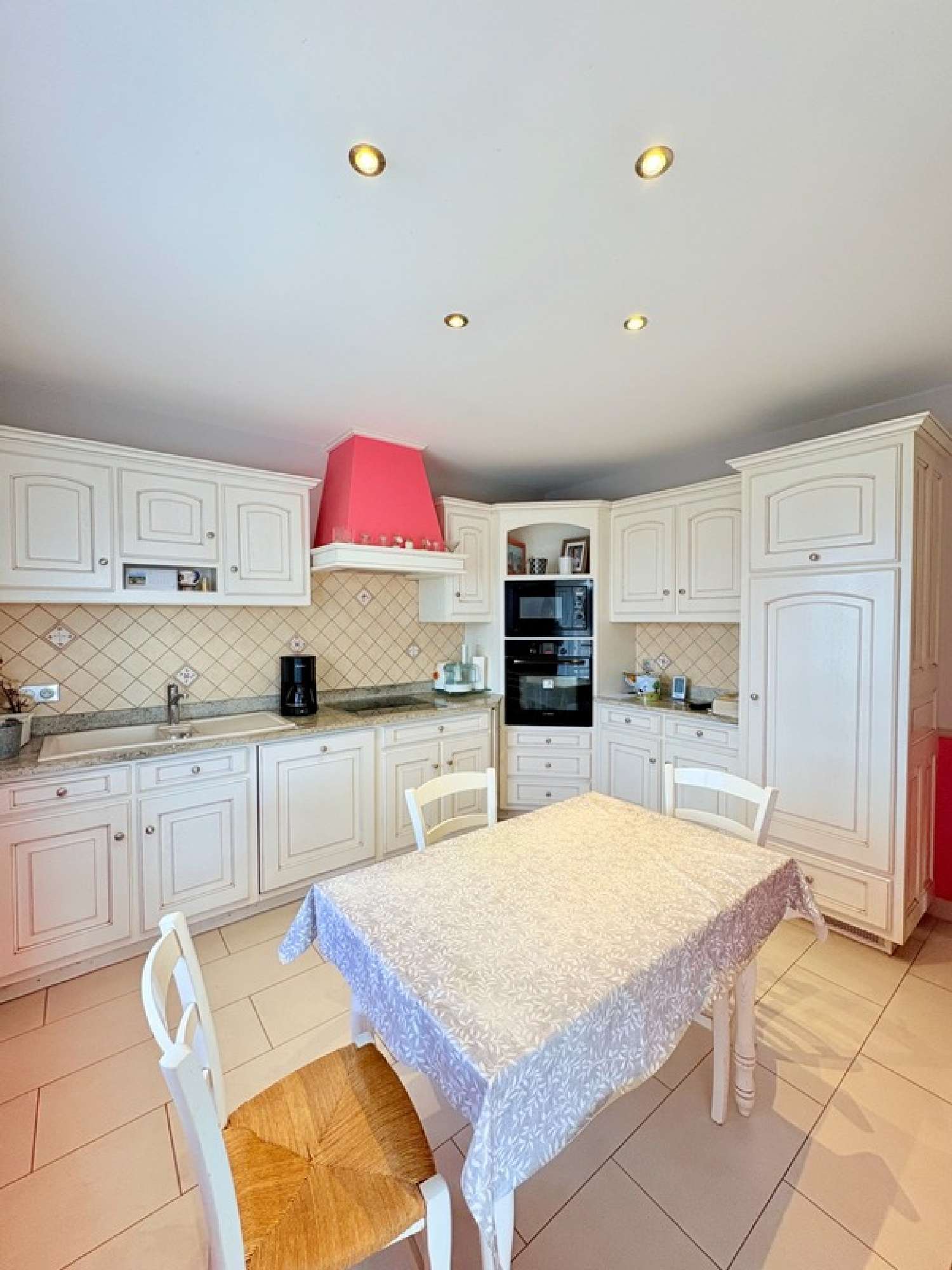  te koop huis Manziat Ain 6