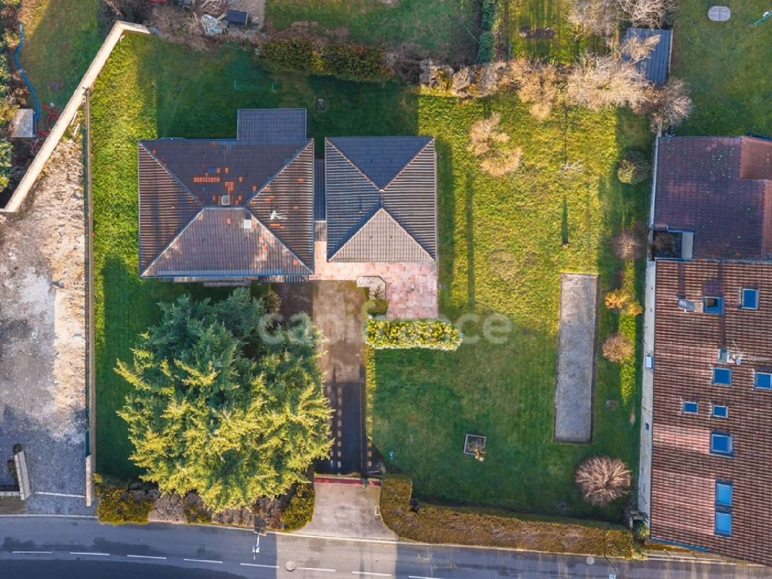  te koop huis Mijoux Ain 4