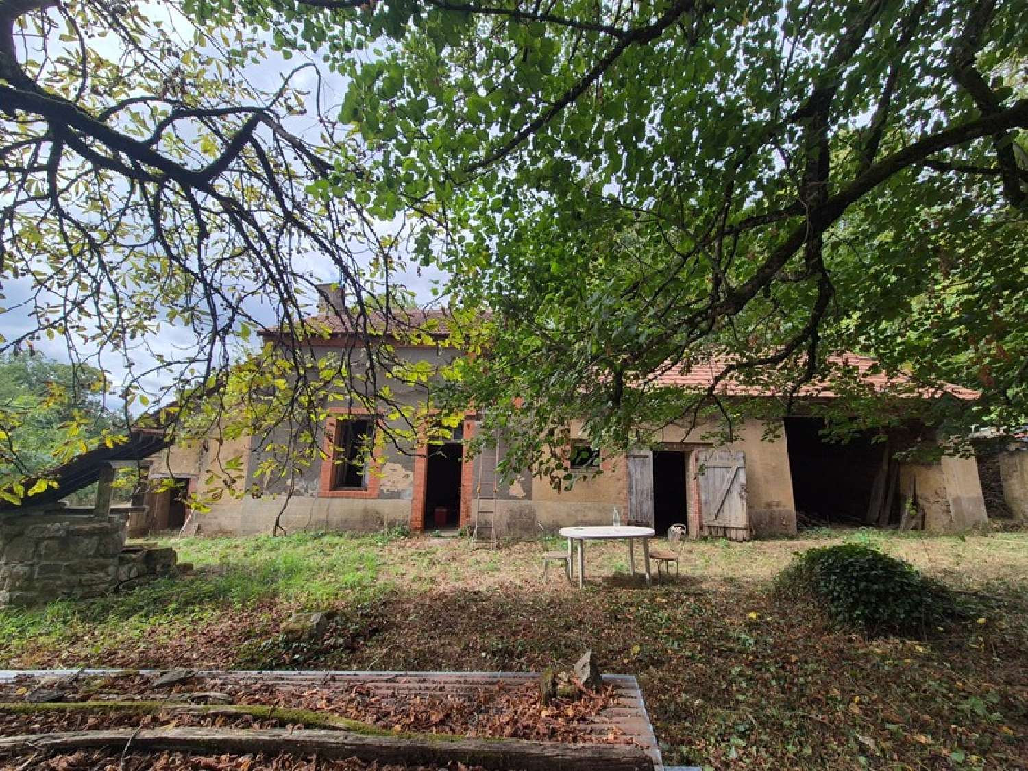  for sale house Nouziers Creuse 1