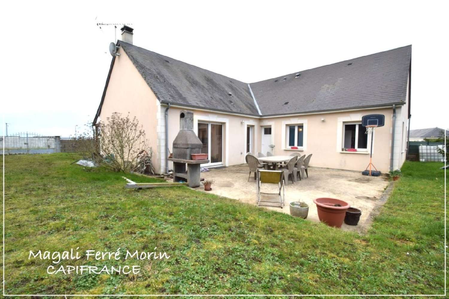  à vendre maison Noyant-de-Touraine Indre-et-Loire 1
