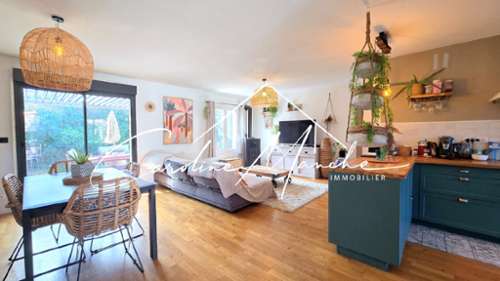 Pertuis Vaucluse casa foto 7269796