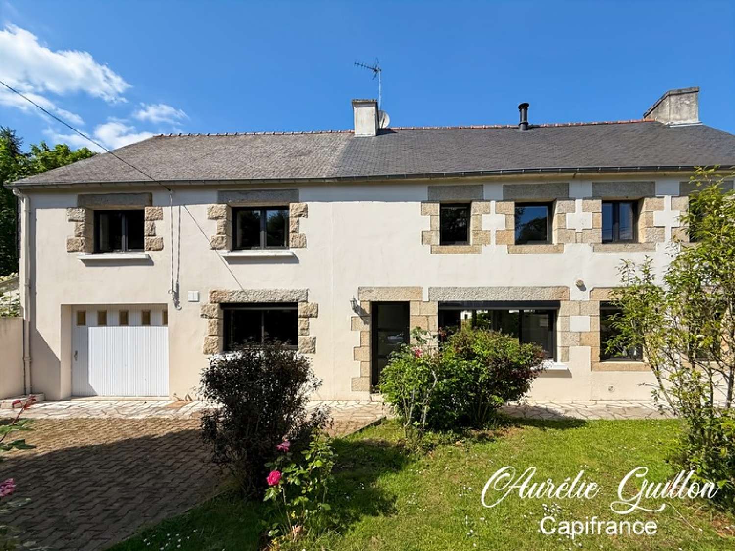for sale house Ploërmel Morbihan 1