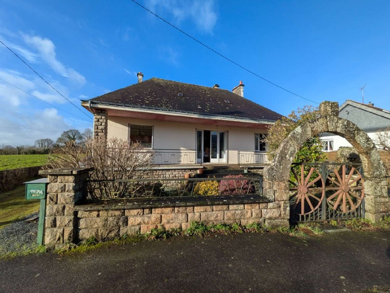  for sale house Saint-Caradec-Trégomel Morbihan 1