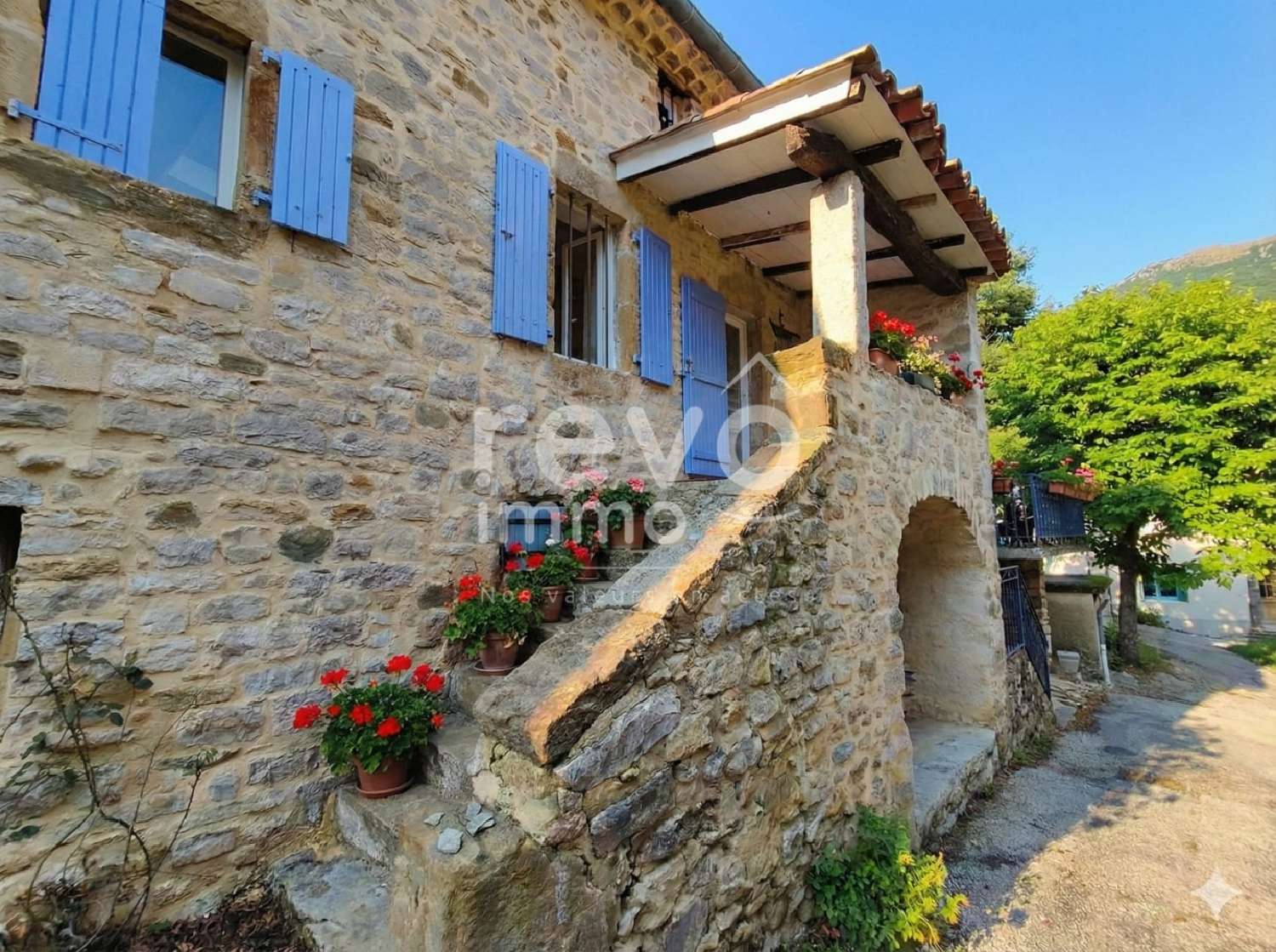  for sale house Saint-Ferréol-Trente-Pas Drôme 1
